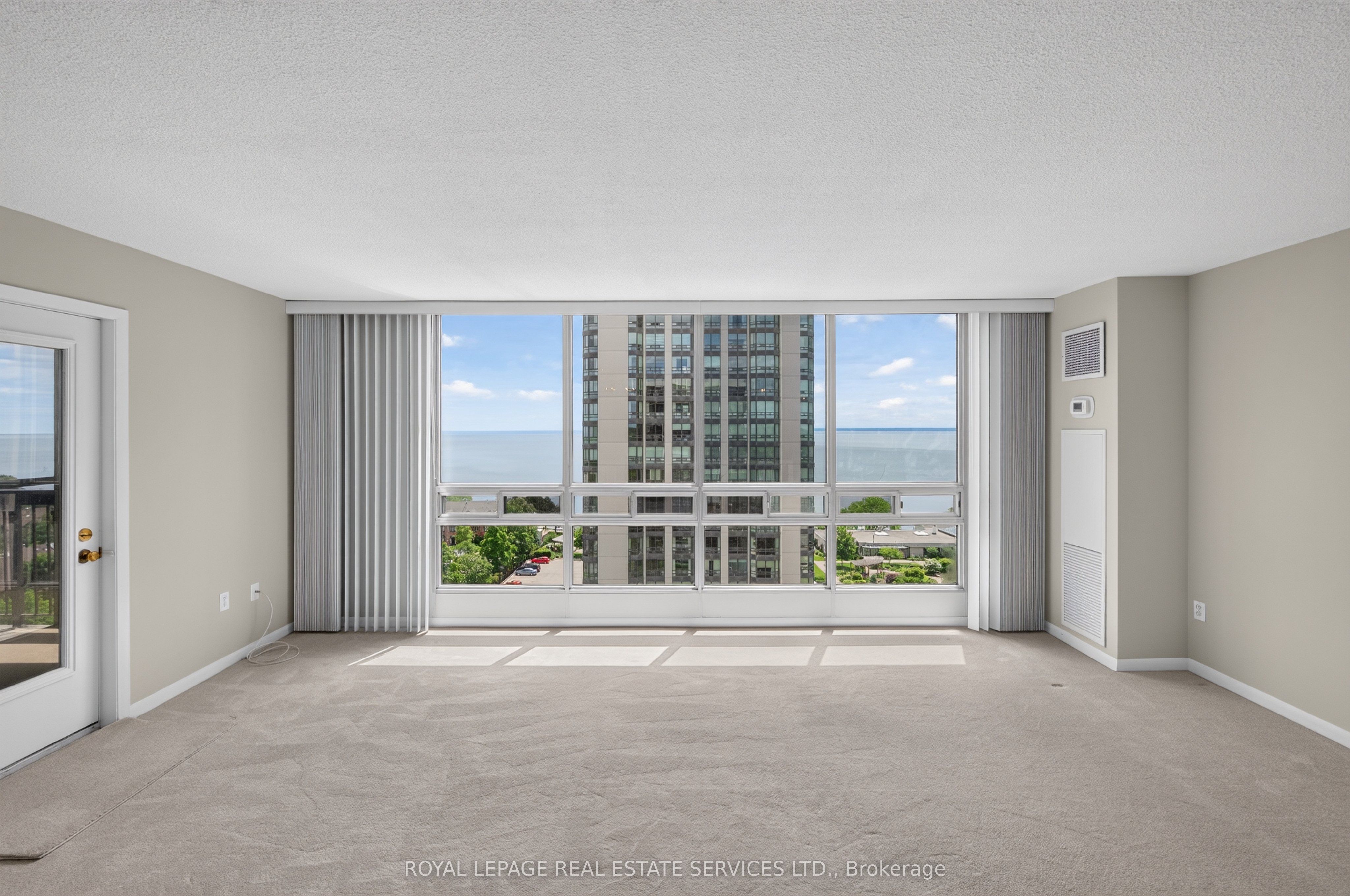 2175 Marine Drive 1208 Property Photo 15