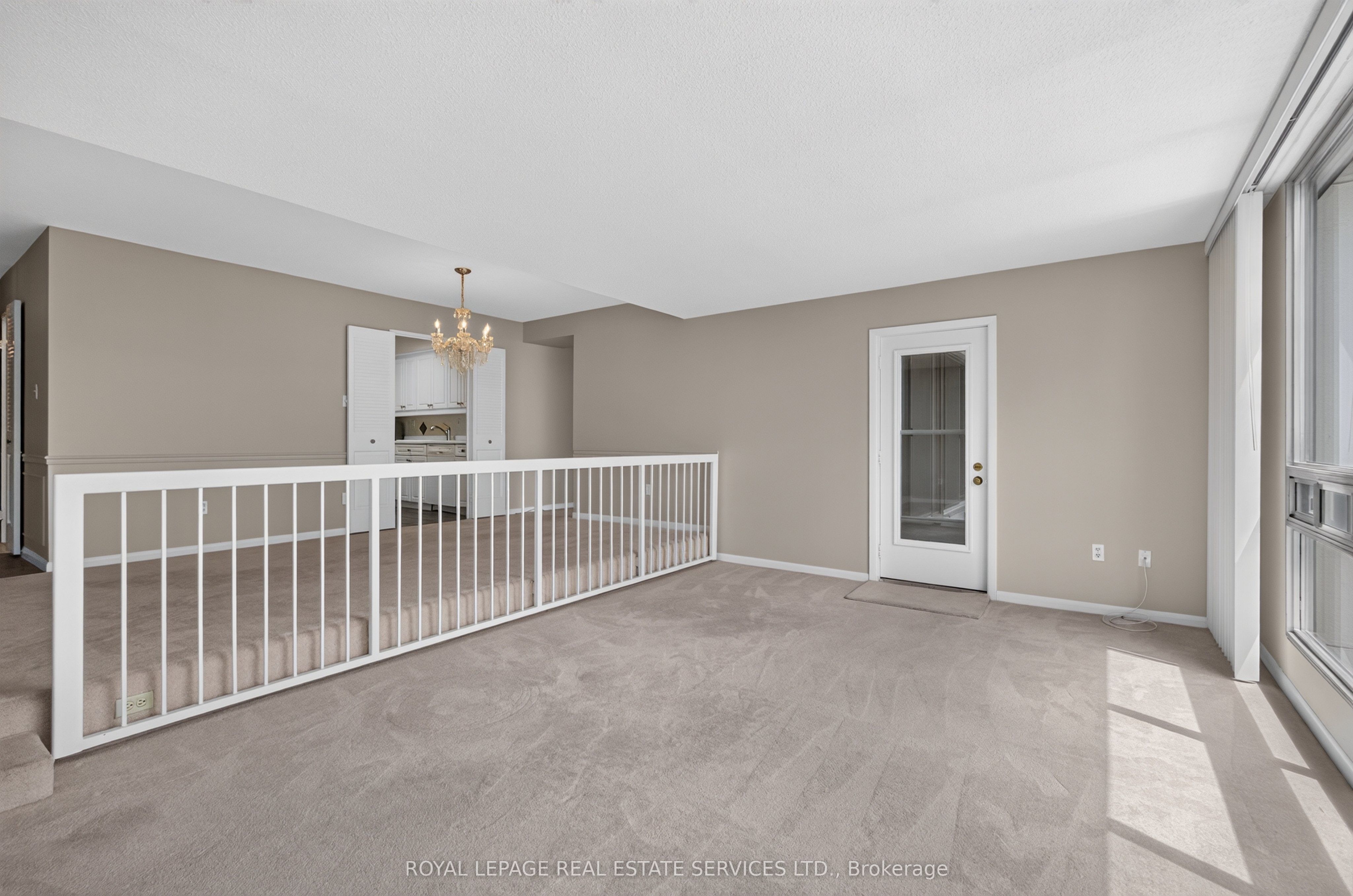 2175 Marine Drive 1208 Property Photo 17