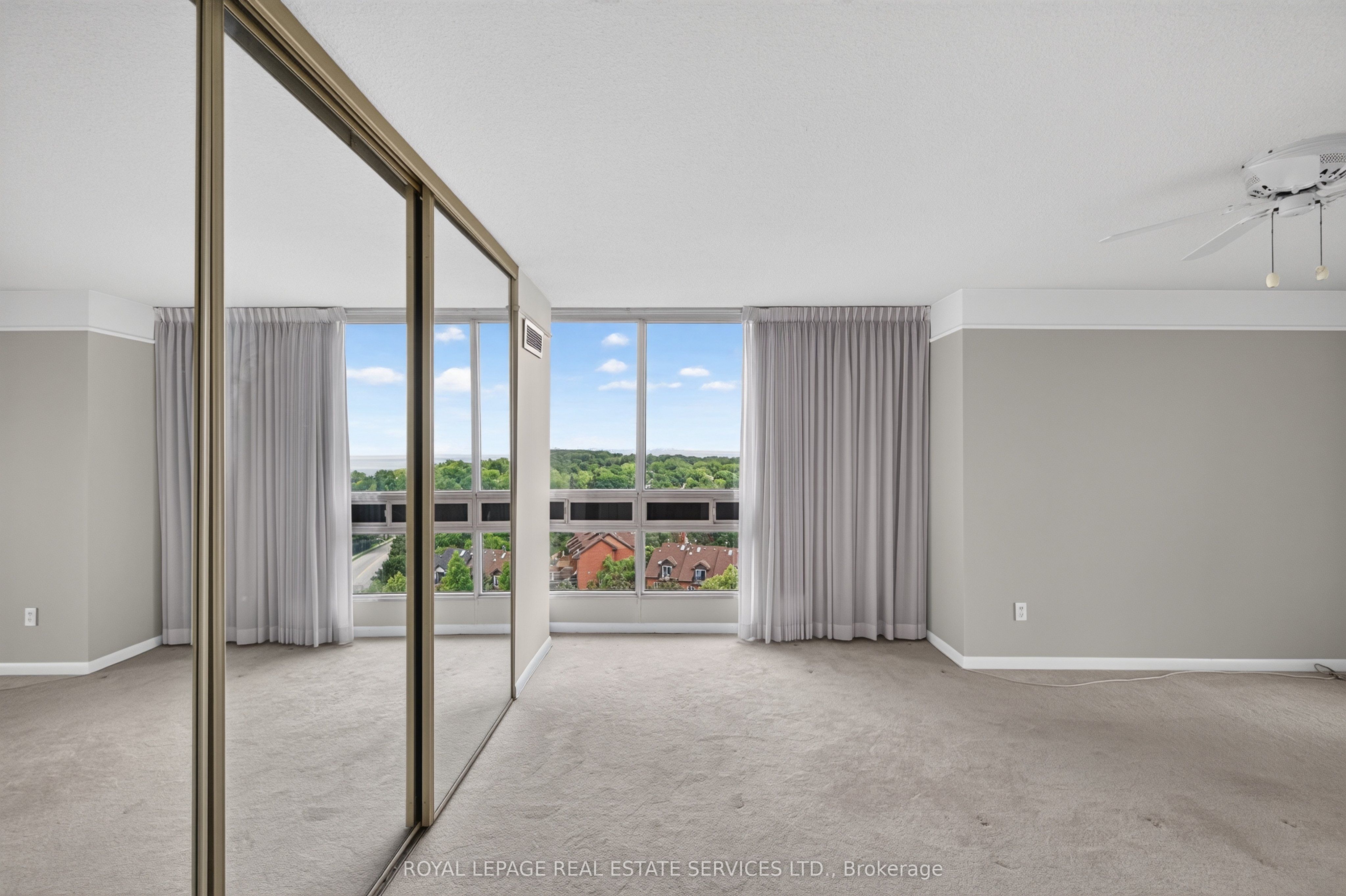 2175 Marine Drive 1208 Property Photo 27