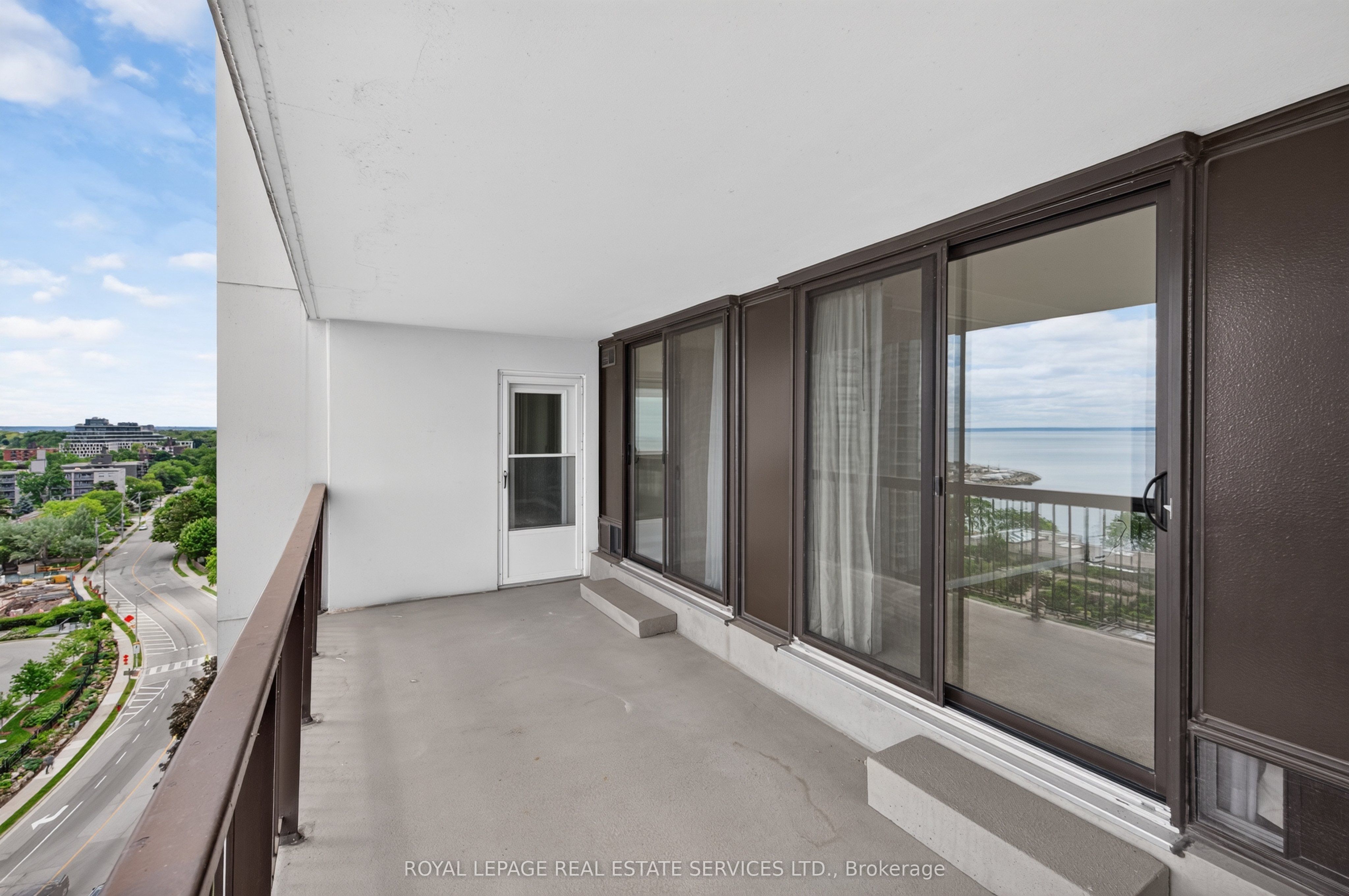 2175 Marine Drive 1208 Property Photo 37