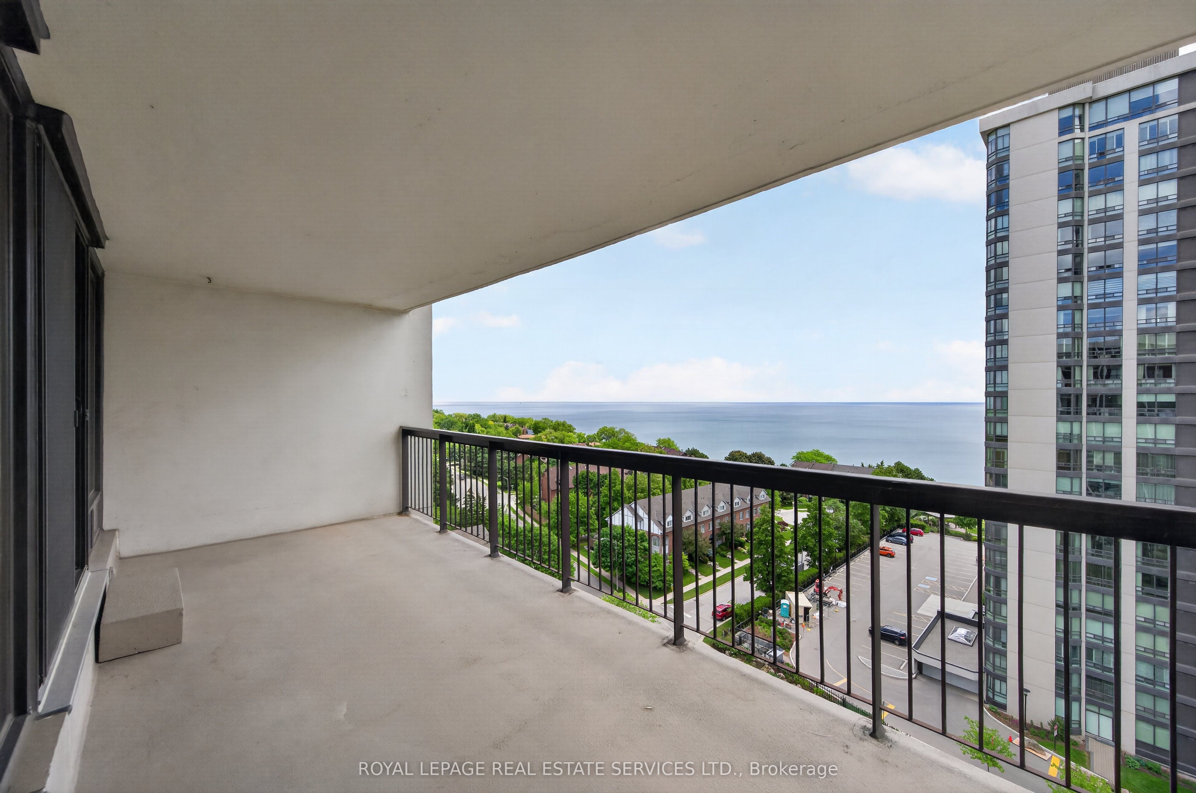 2175 Marine Drive 1208 Property Photo 38