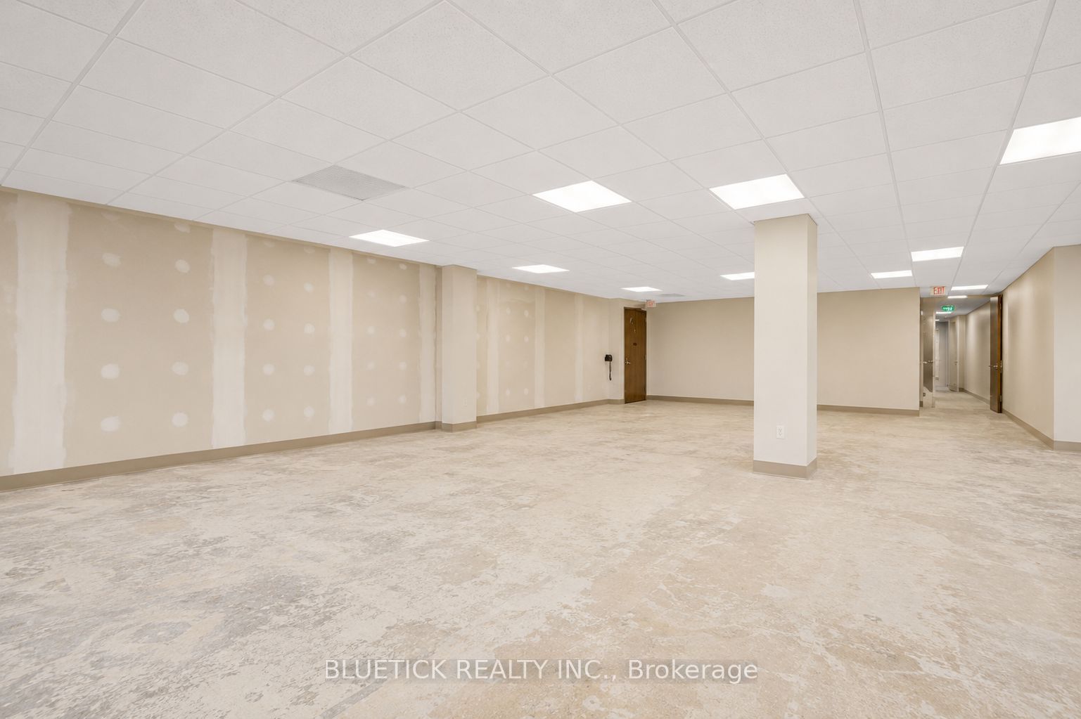 700 Dorval Drive 202 Property Photo 2