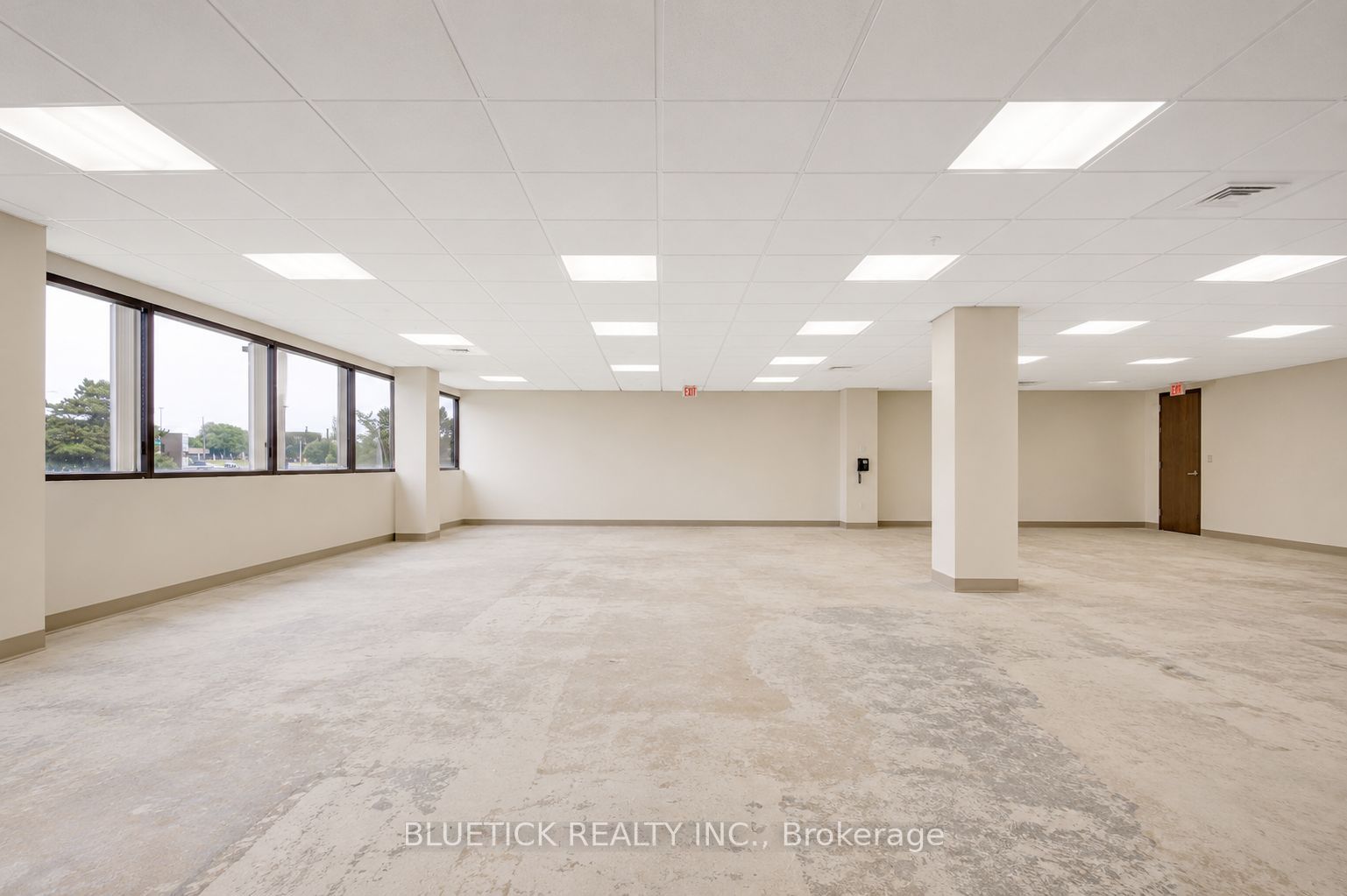 700 Dorval Drive 202 Property Photo 4