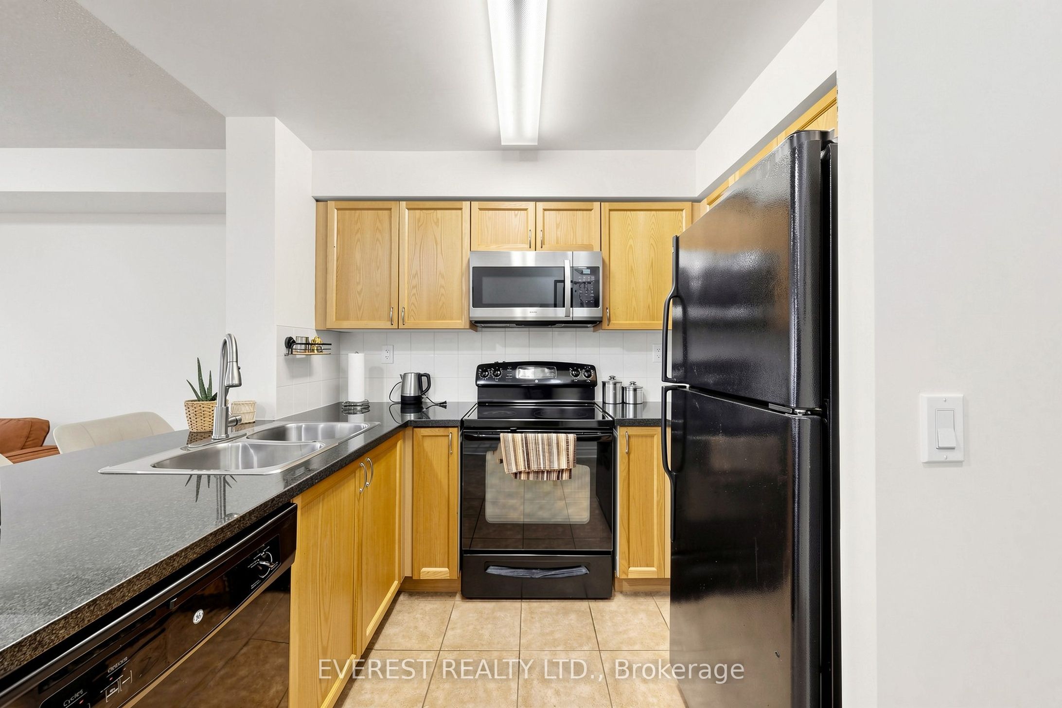 5 Michael Power Place #2101 Property Photo 10