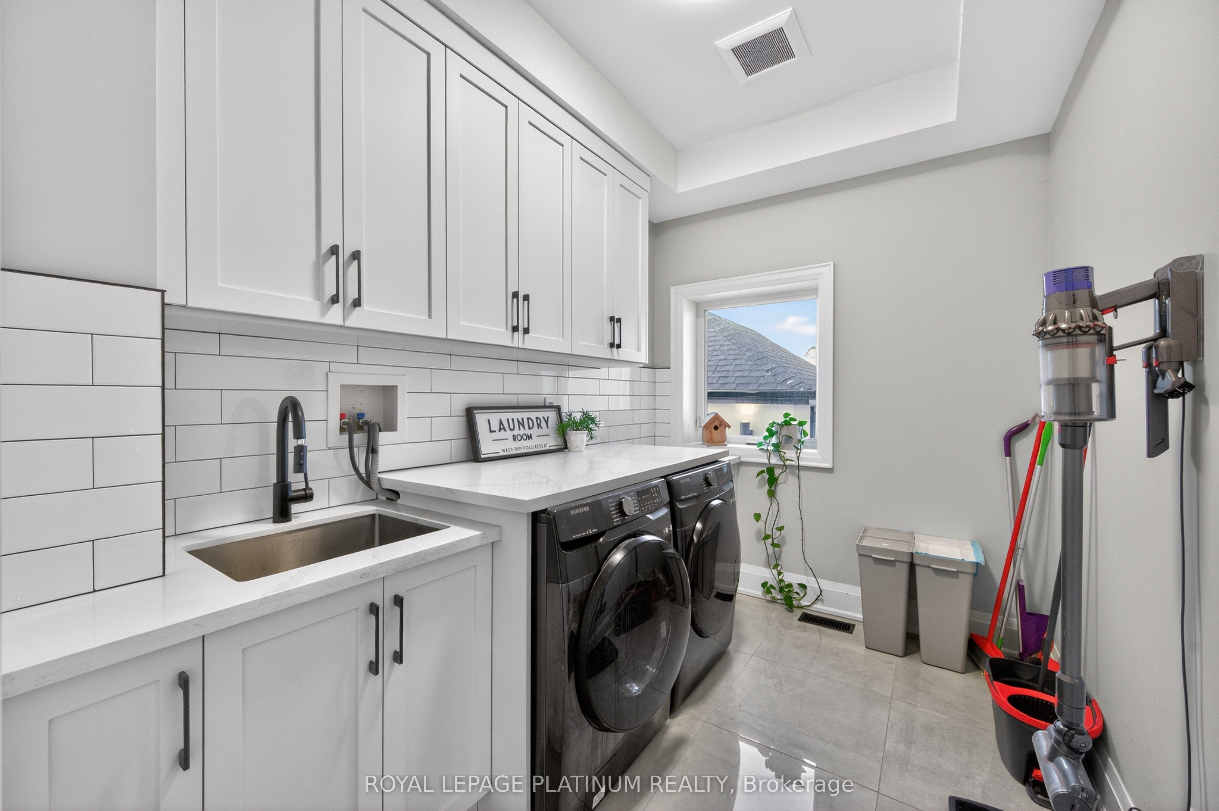 13 Arch Road Property Photo 17