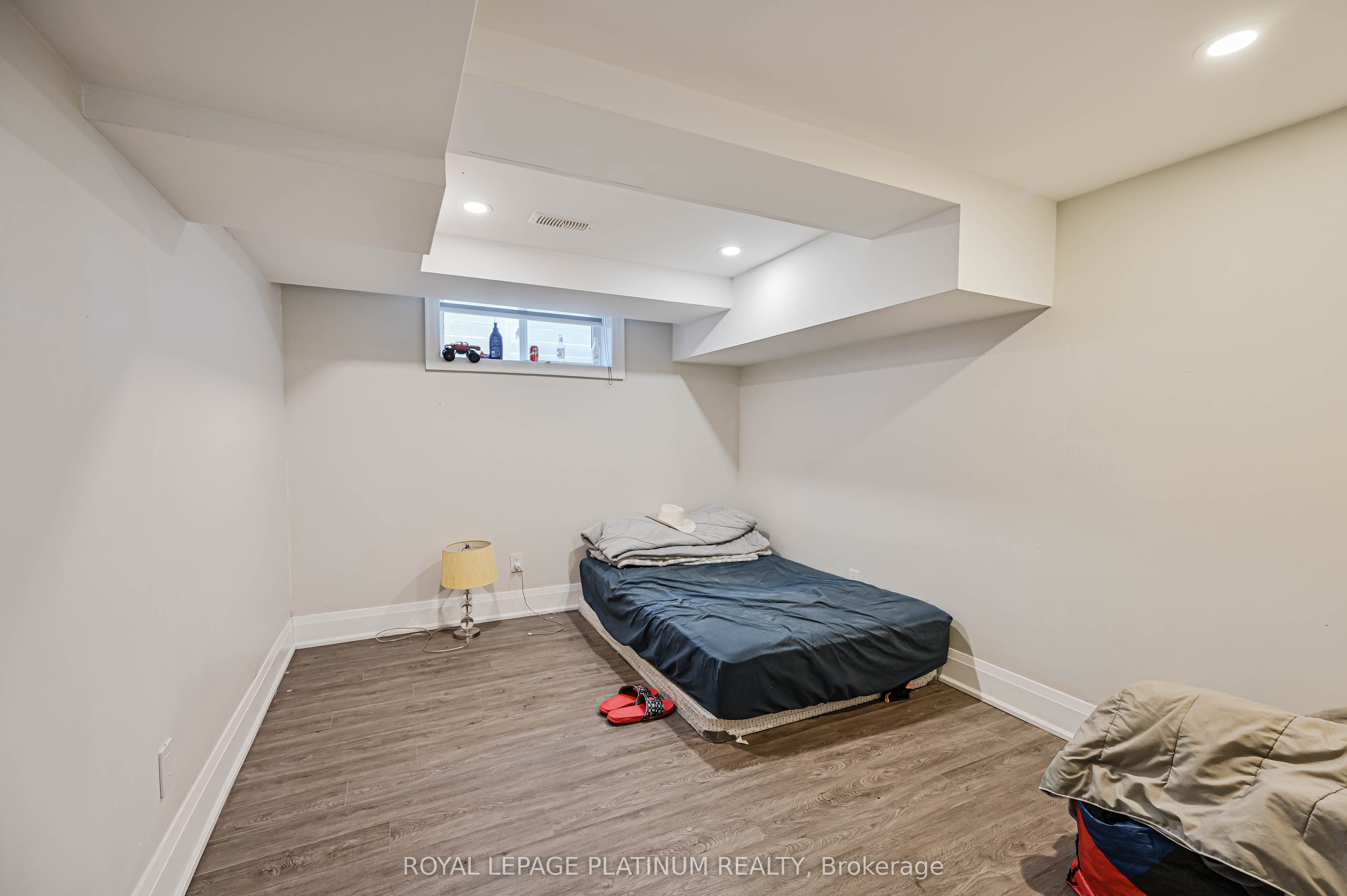 13 Arch Road Property Photo 40