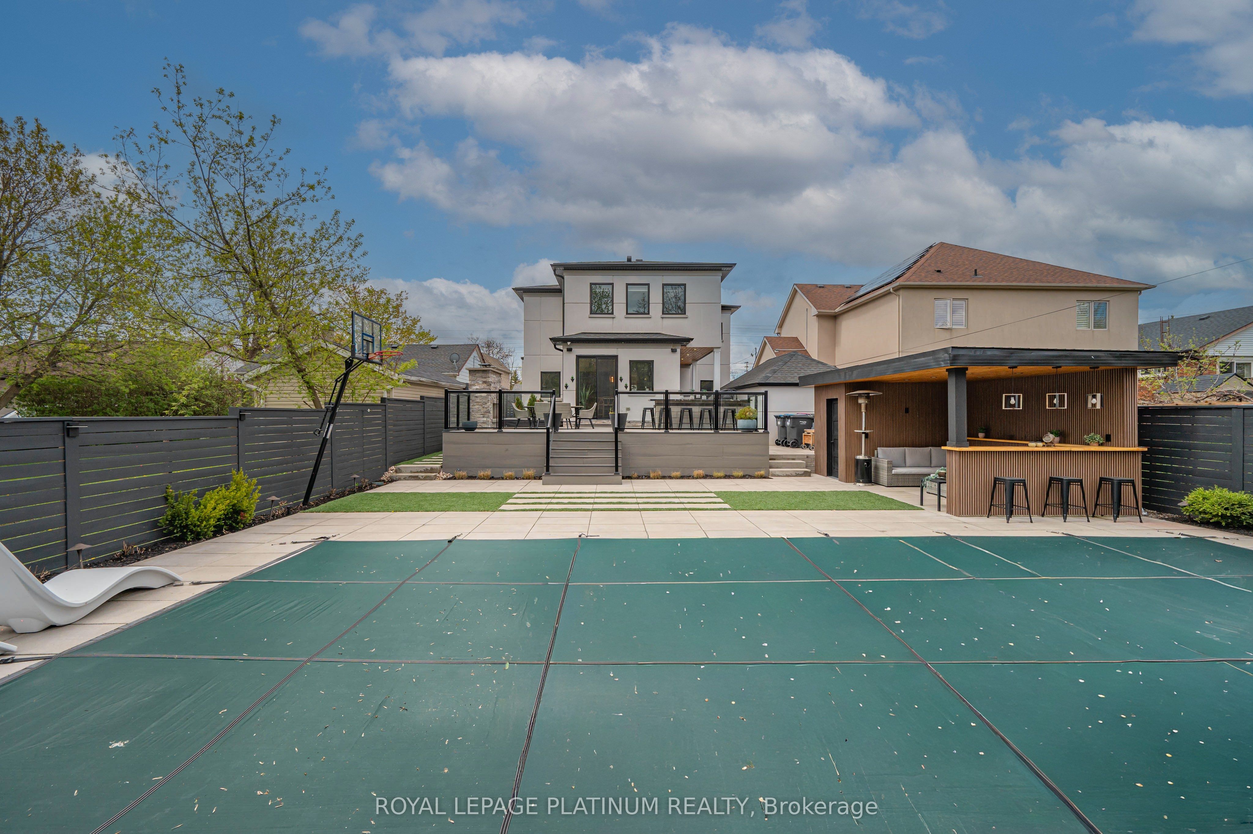 13 Arch Road Property Photo 48