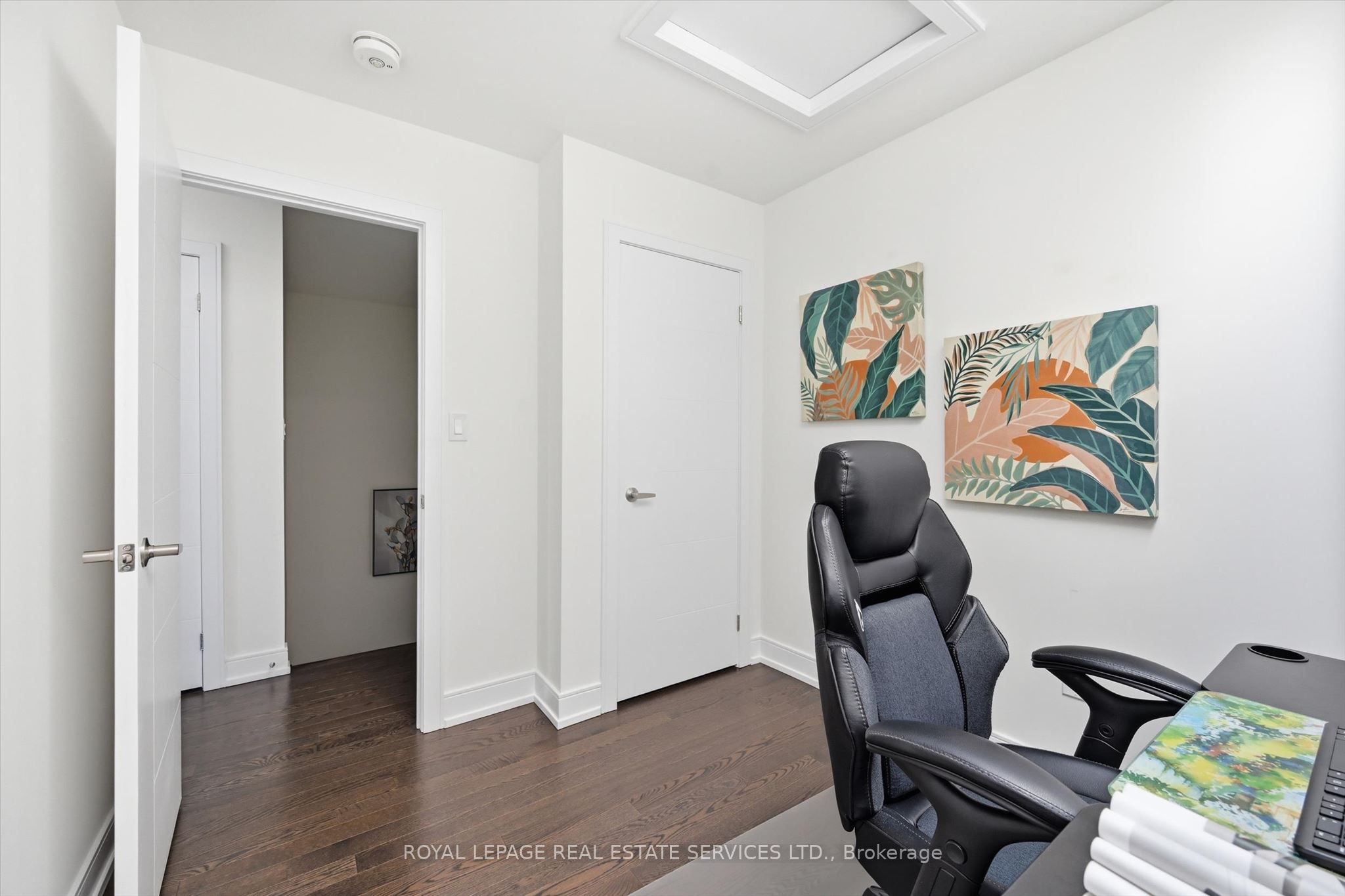 1403 Clarriage Court Property Photo 29