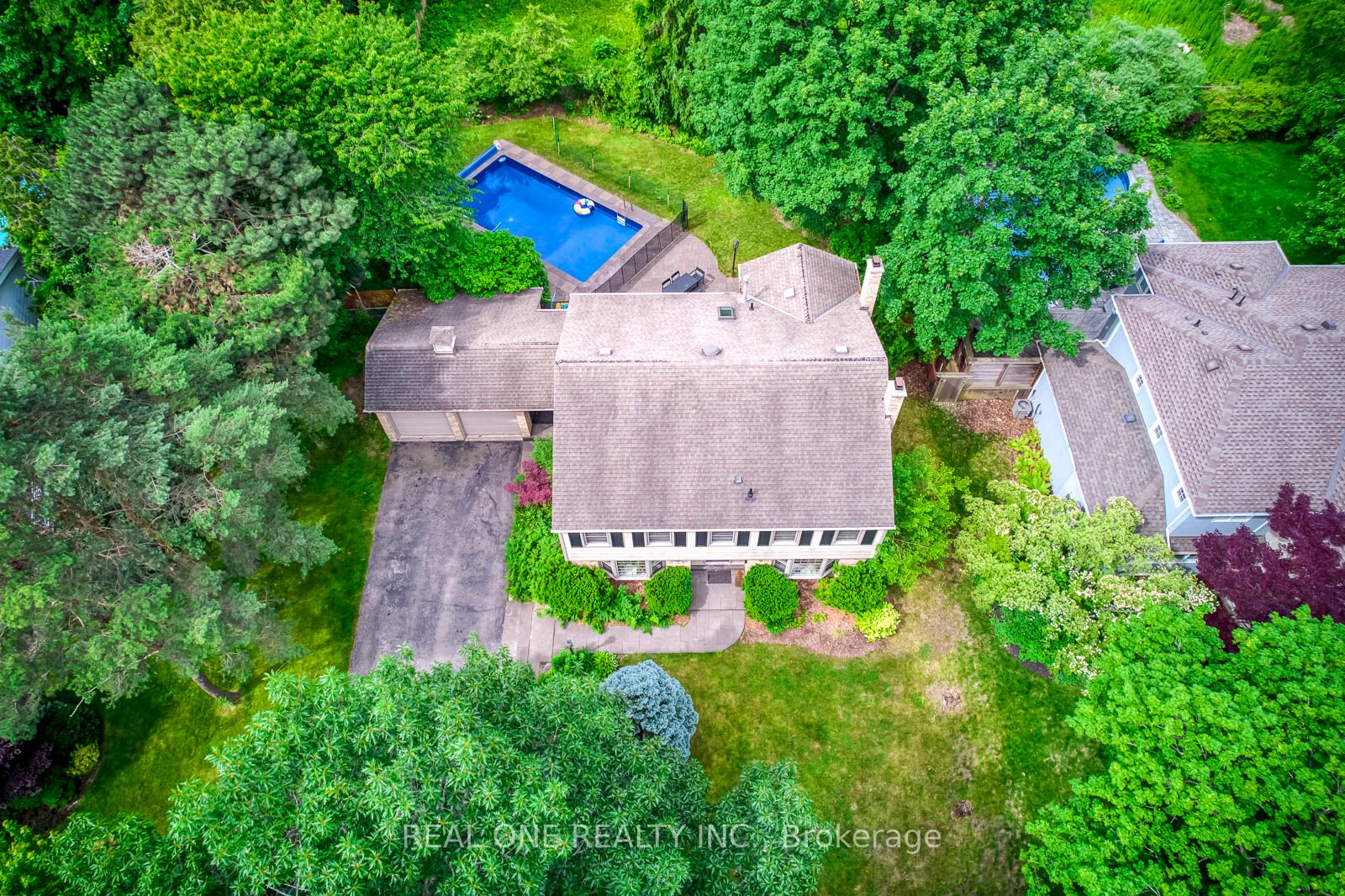 120 Blyth Crescent