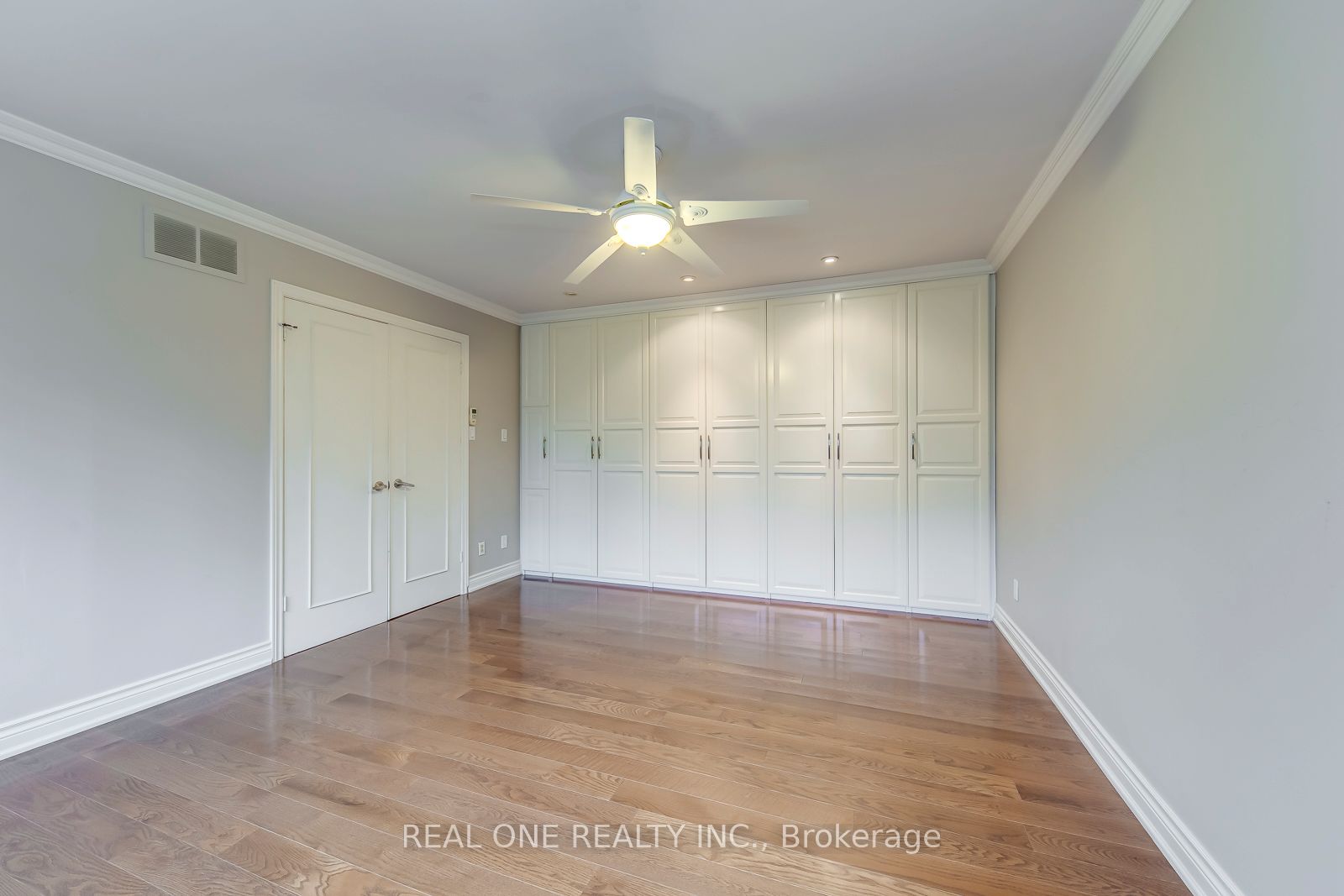 120 Blyth Crescent Property Photo 19