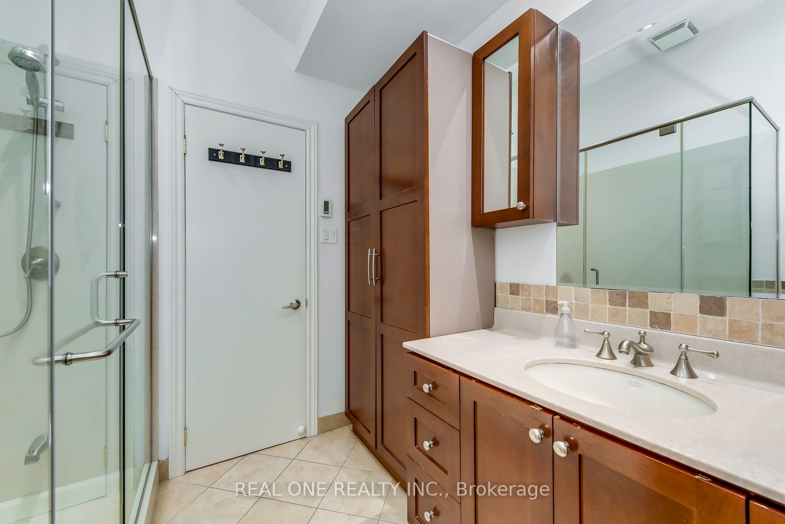 120 Blyth Crescent Property Photo 22