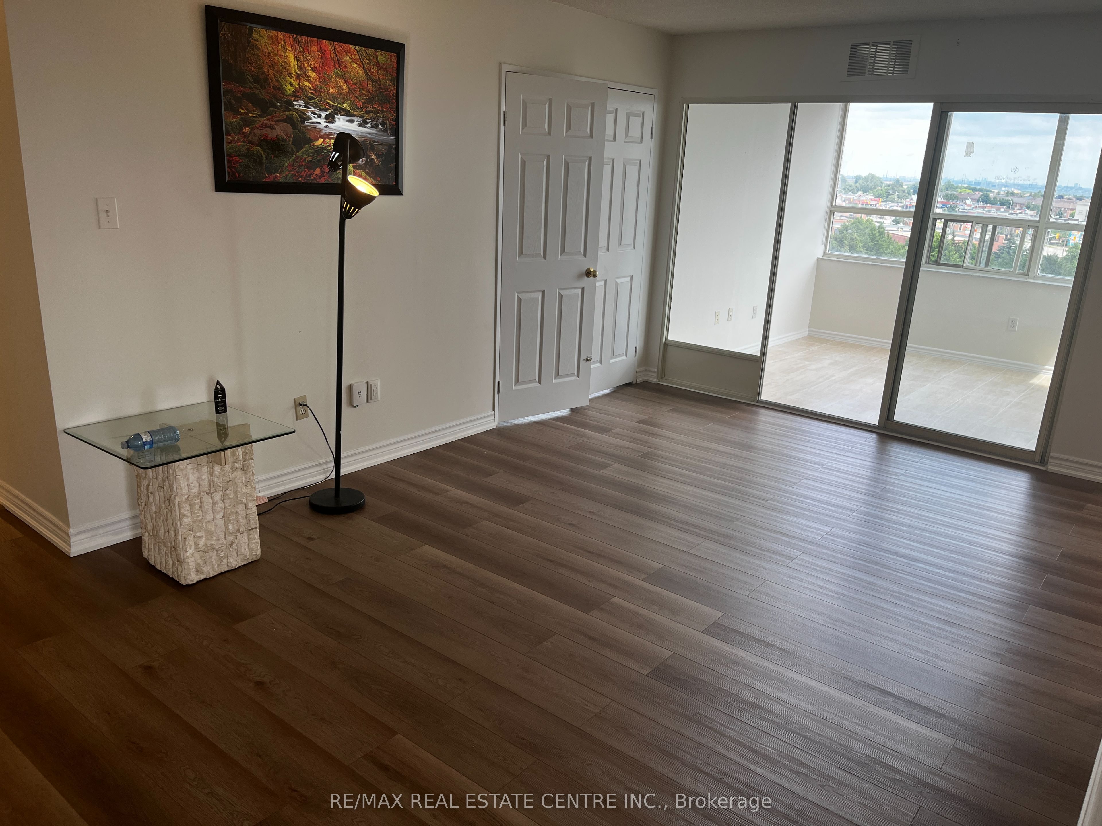 30 Malta Avenue E 802 Property Photo 12
