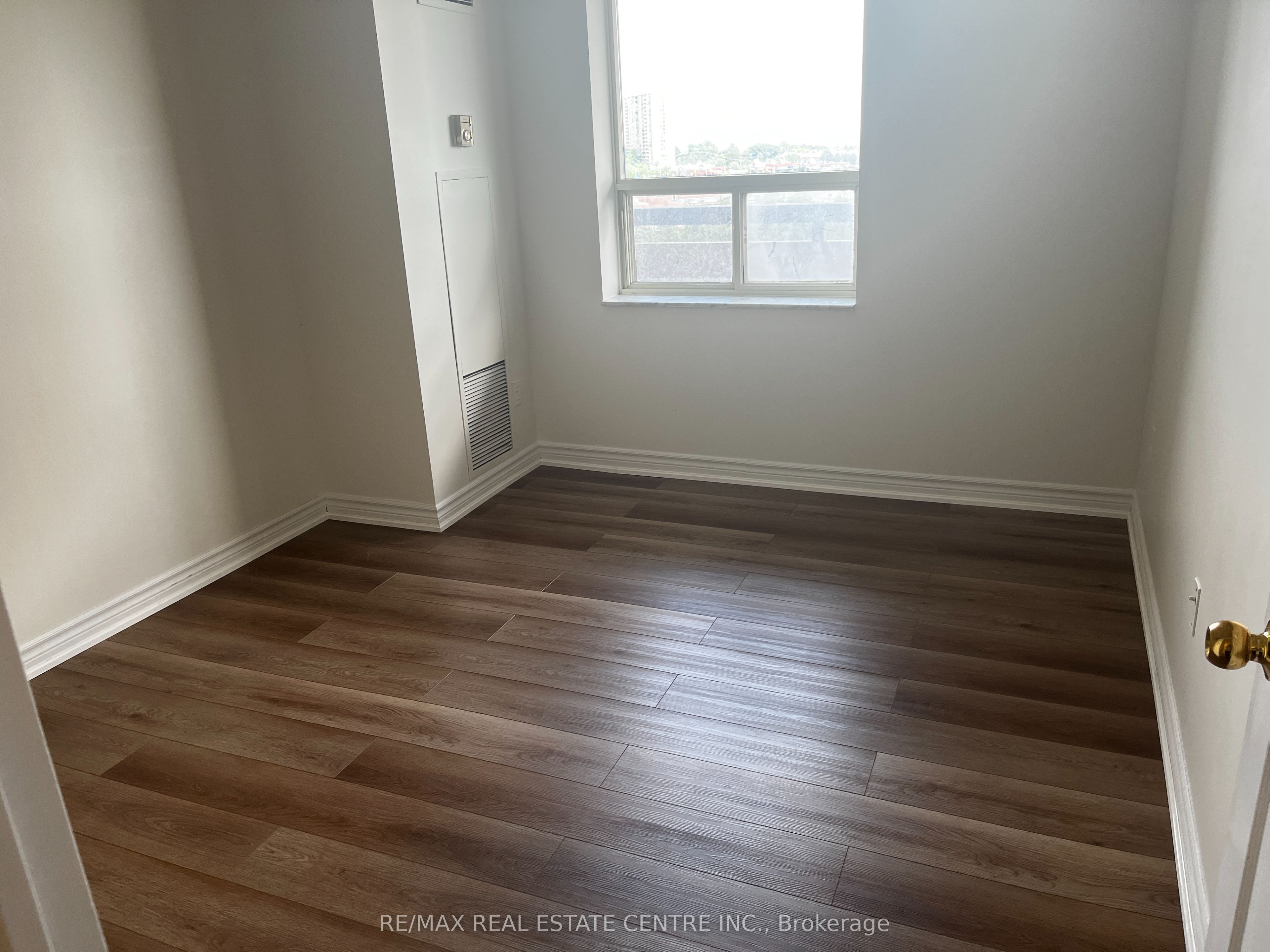 30 Malta Avenue E 802 Property Photo 19