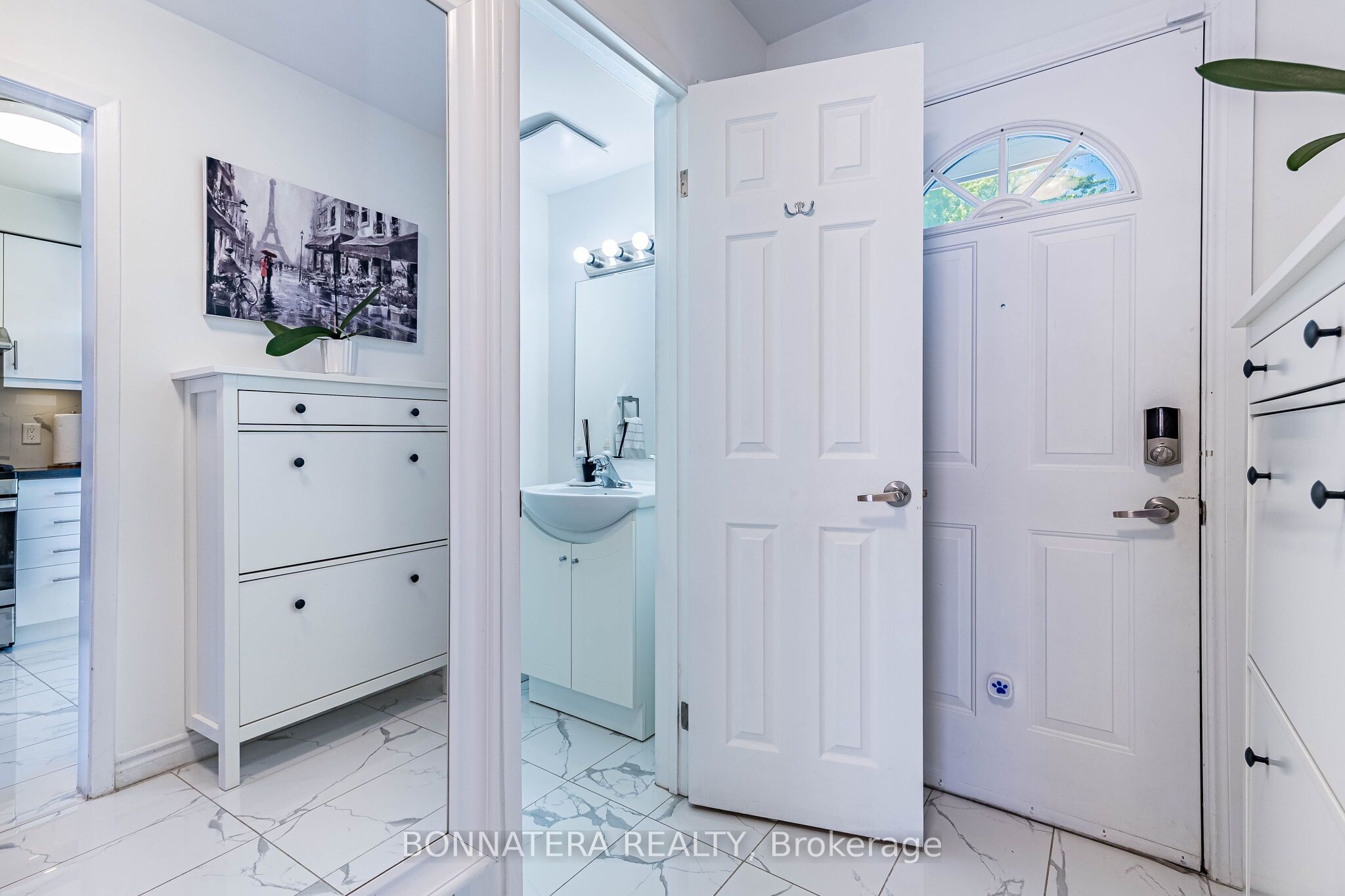 2097 Marine Drive Property Photo 46