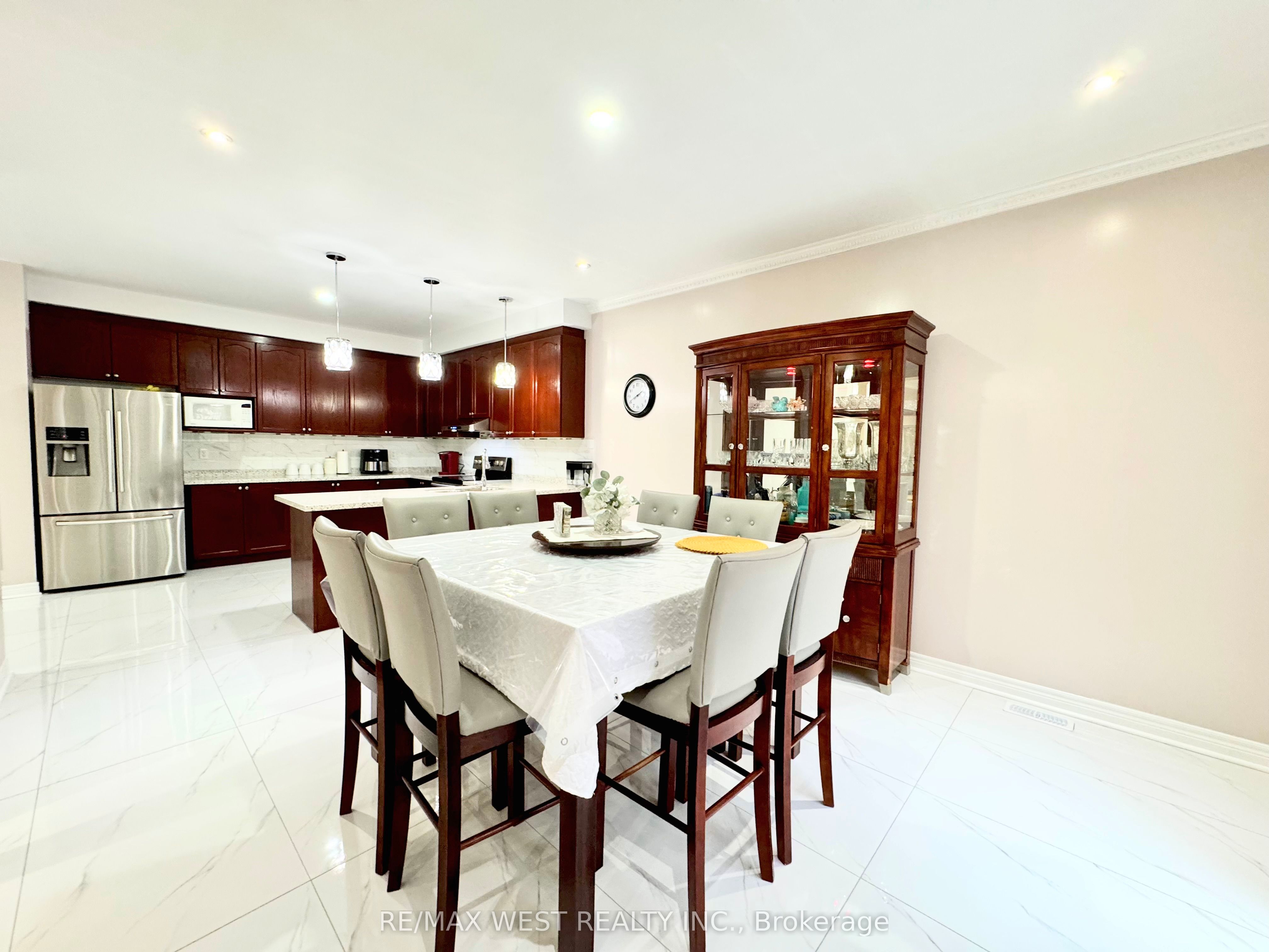 43 Tatra Crescent Property Photo 18