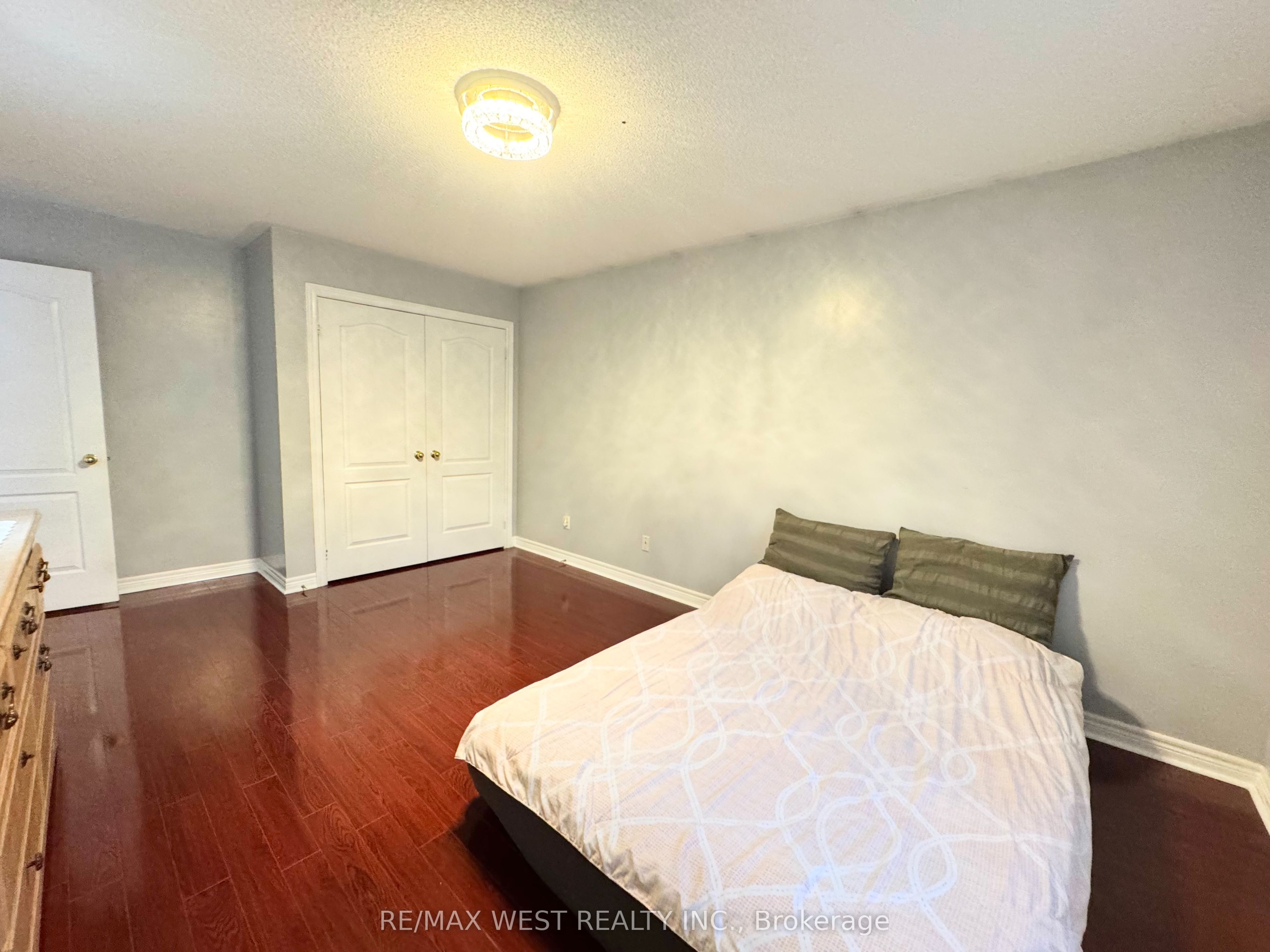 43 Tatra Crescent Property Photo 39