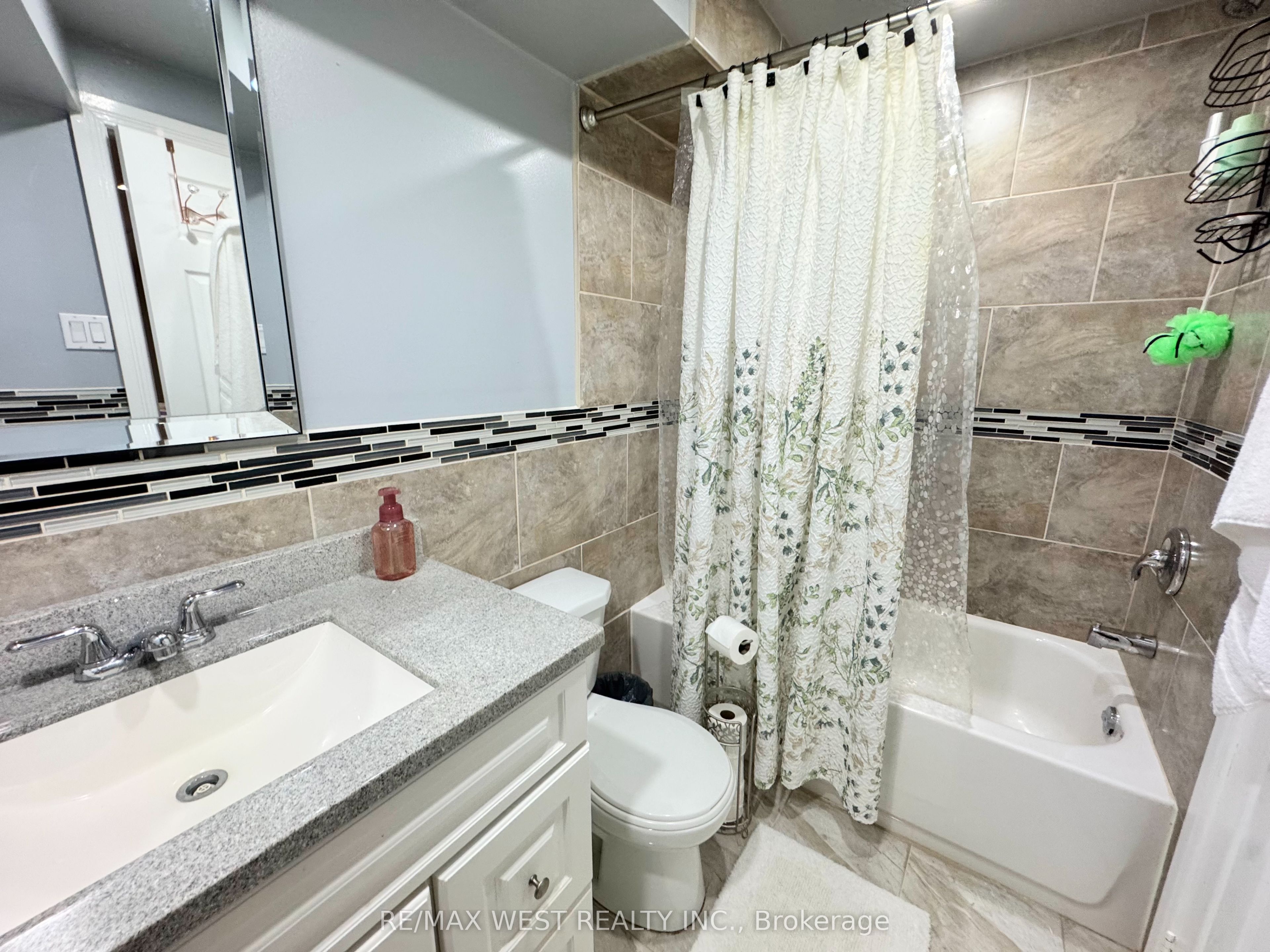 43 Tatra Crescent Property Photo 46