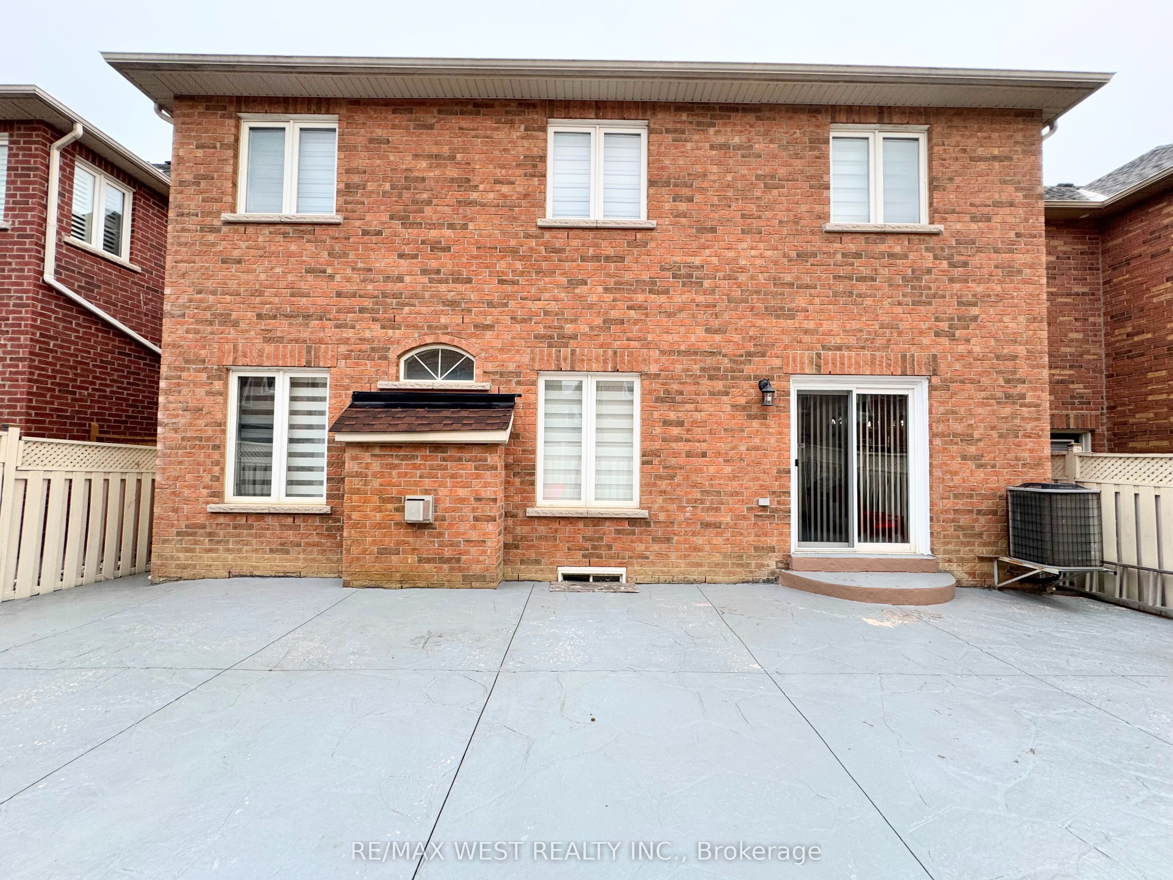 43 Tatra Crescent Property Photo 47