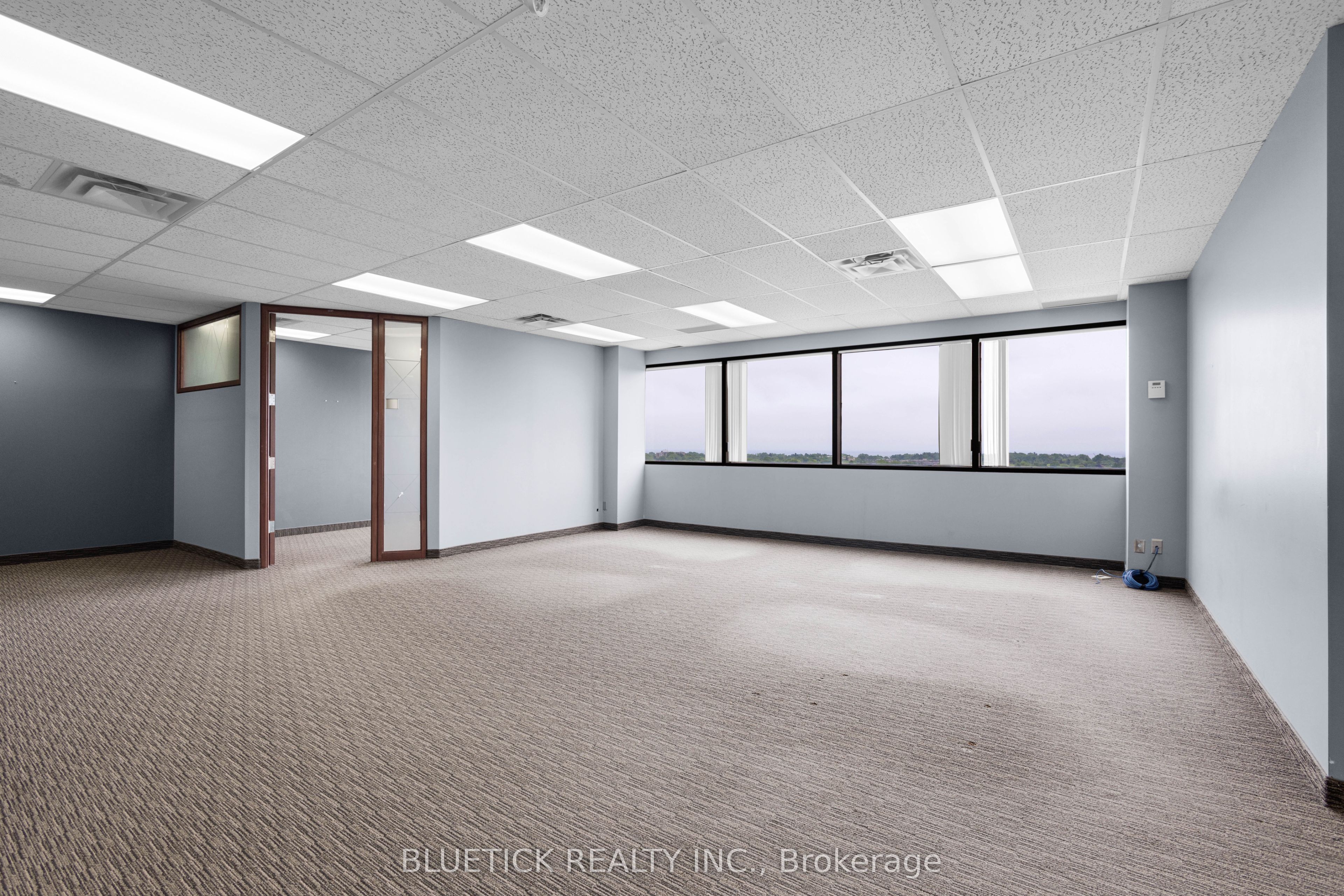 700 Dorval Drive 704 Property Photo 16