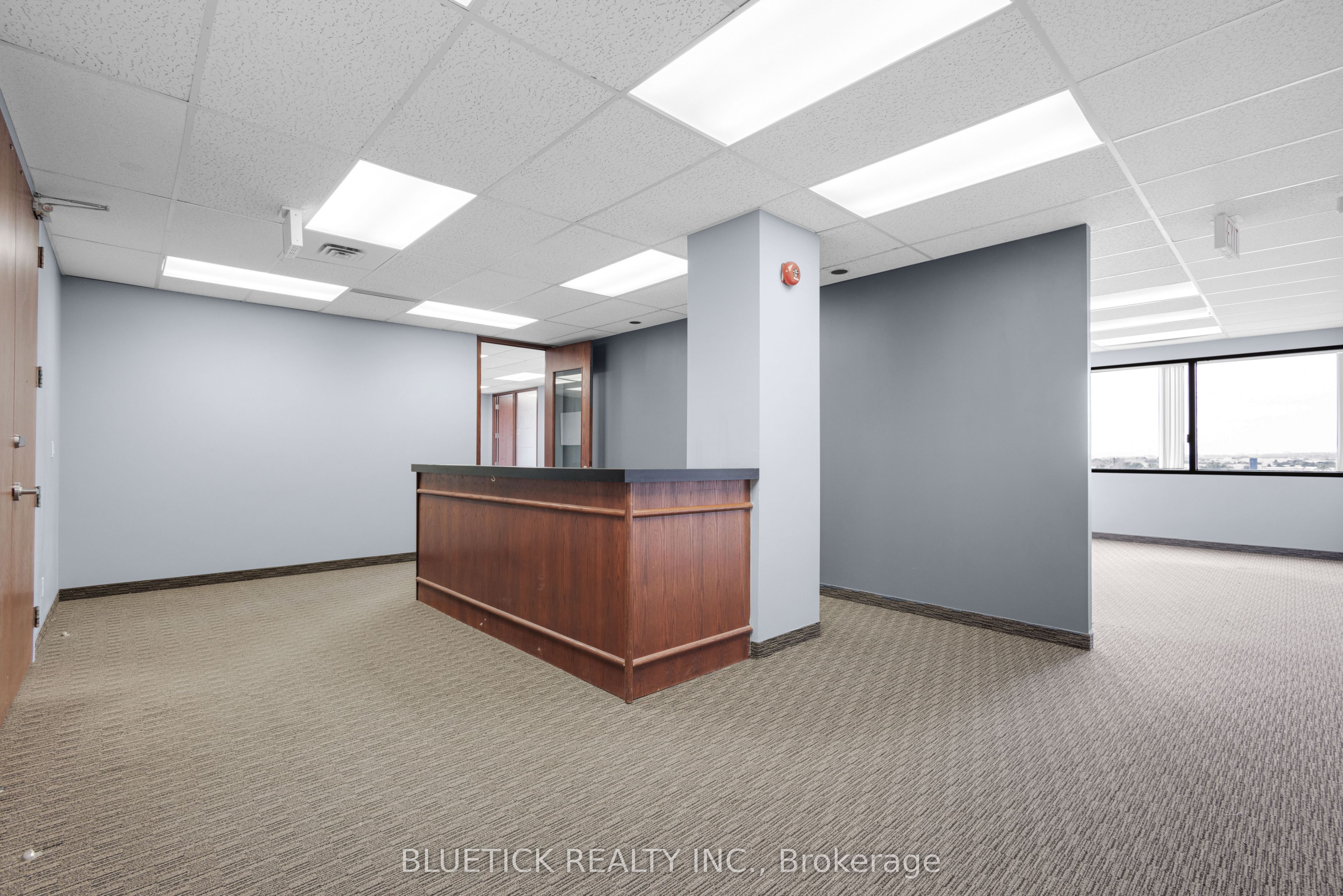 700 Dorval Drive 704 Property Photo 22