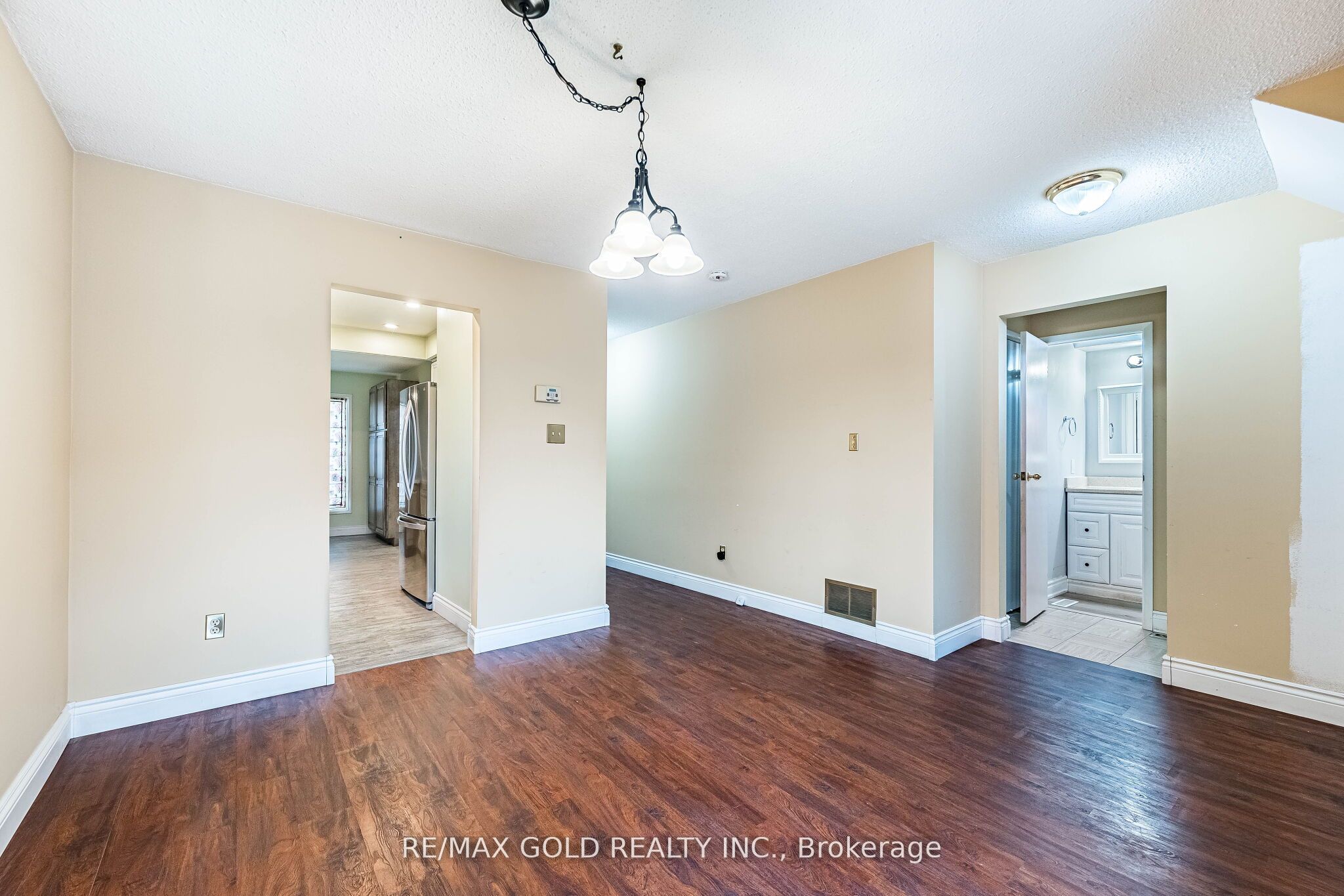 41 Simmons Boulevard Property Photo 15