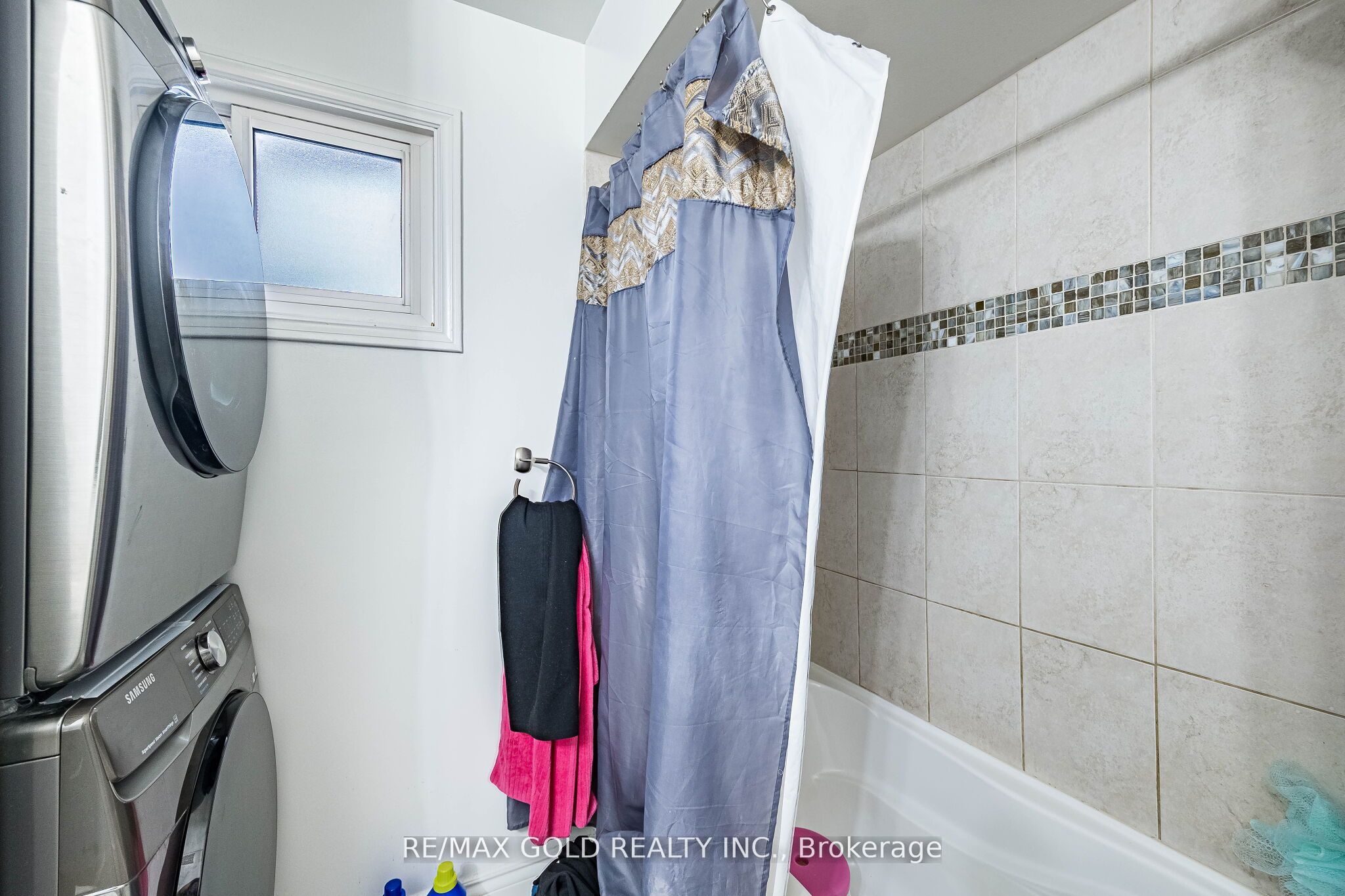 41 Simmons Boulevard Property Photo 26