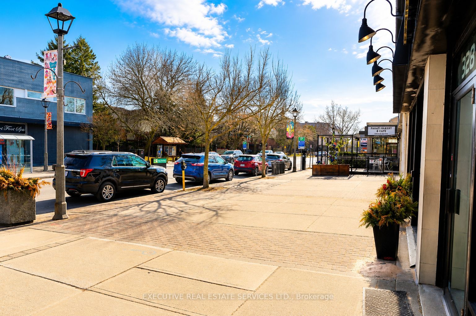328 Kerr Street Property Photo 13