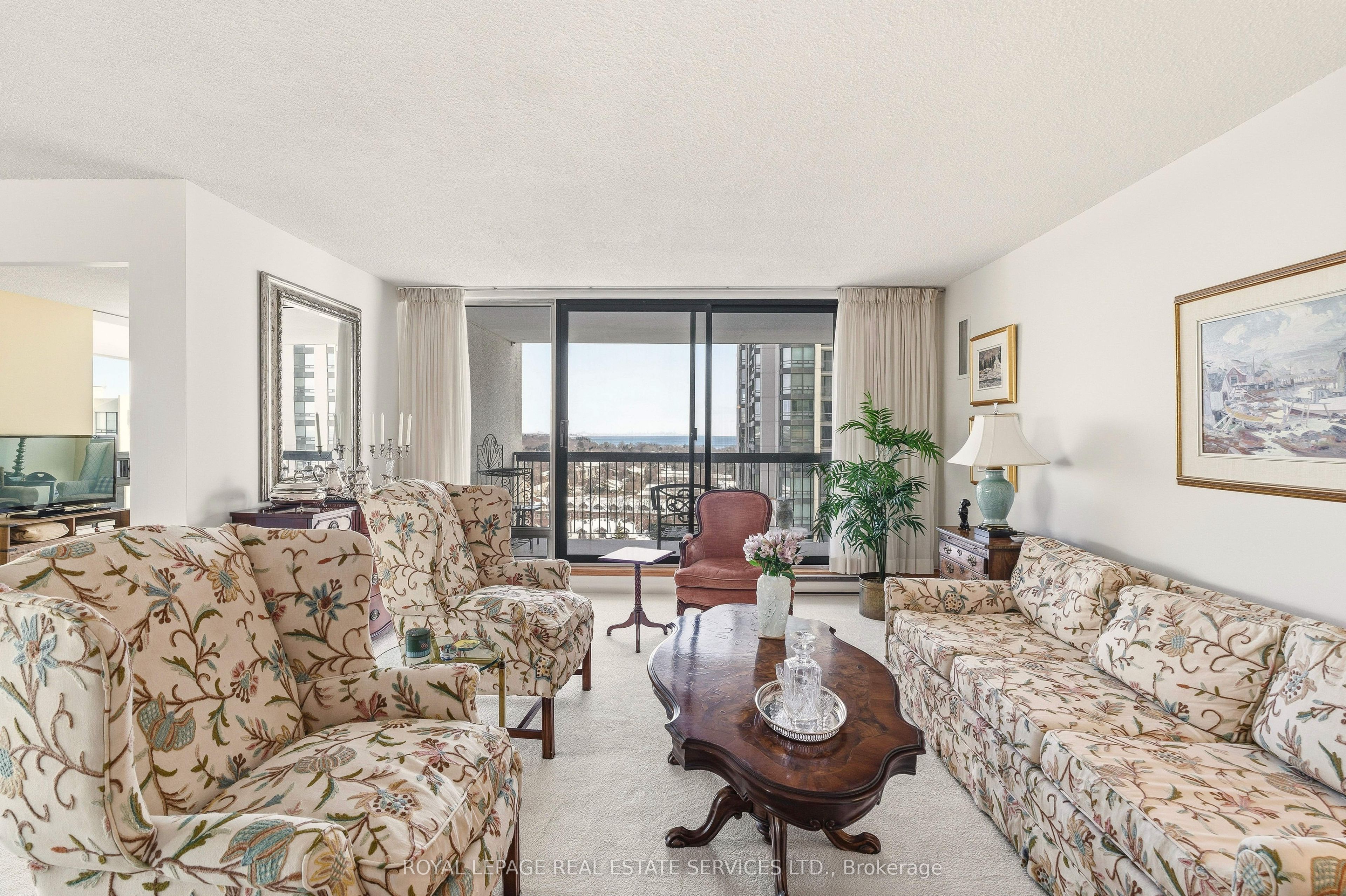 2180 Marine Drive 1602 Property Photo 7