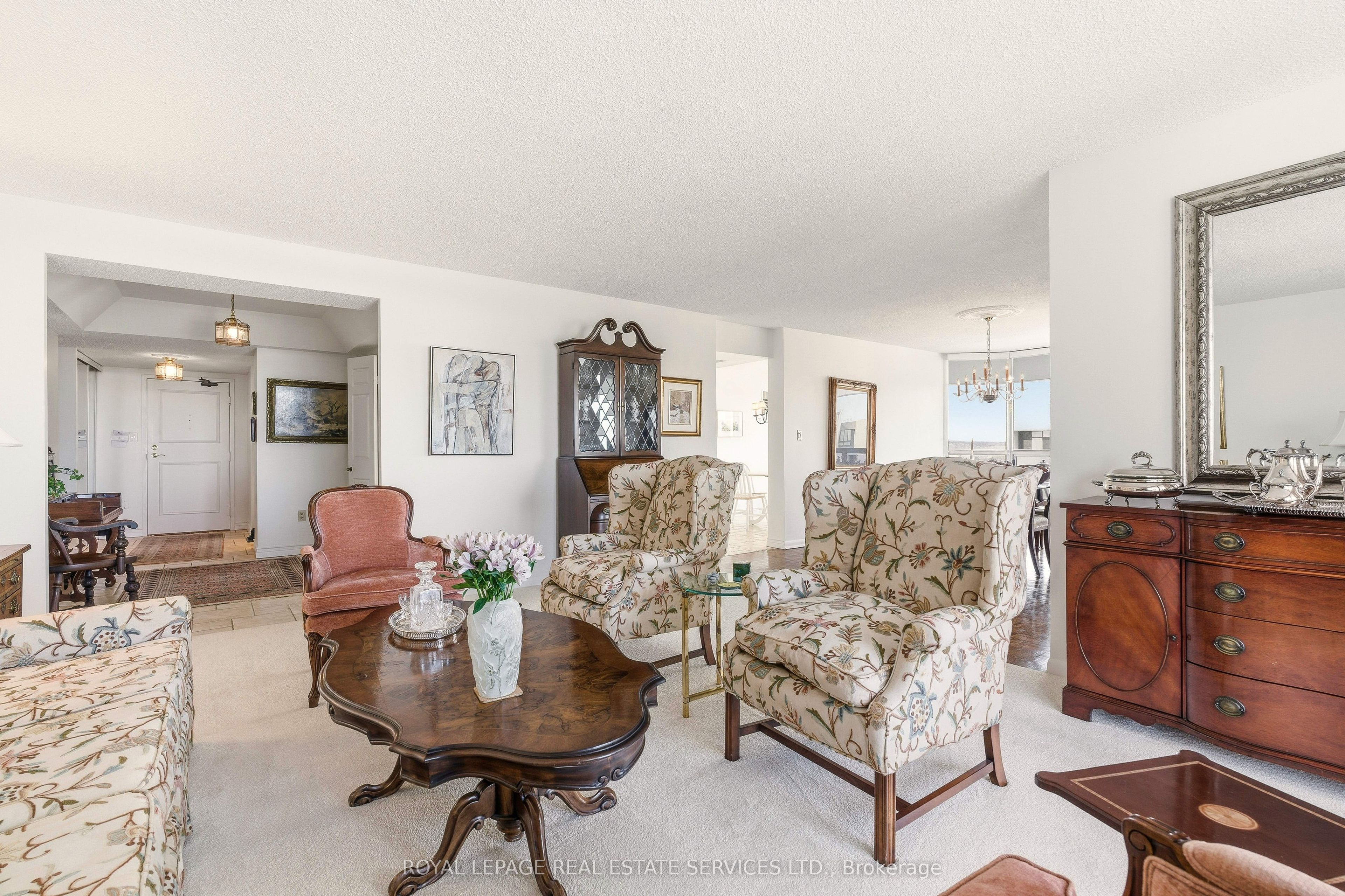2180 Marine Drive 1602 Property Photo 8