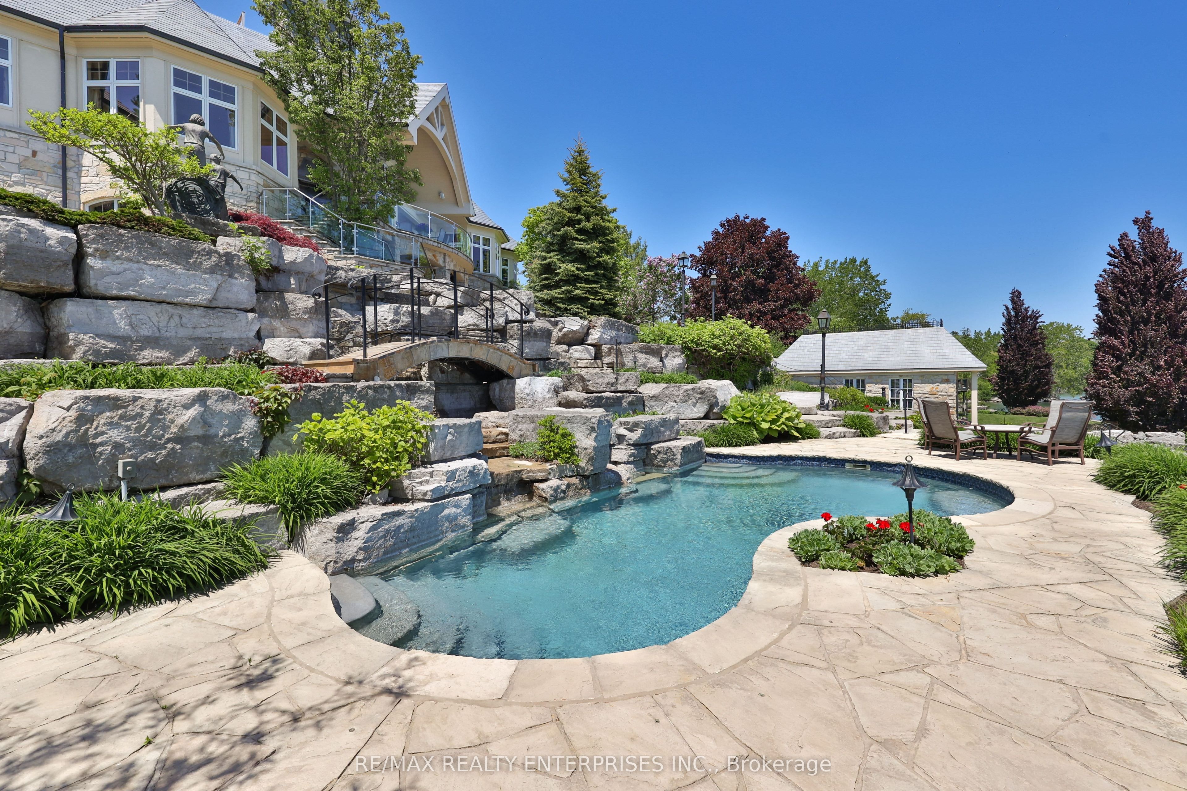 872 Whittier Crescent Property Photo 45