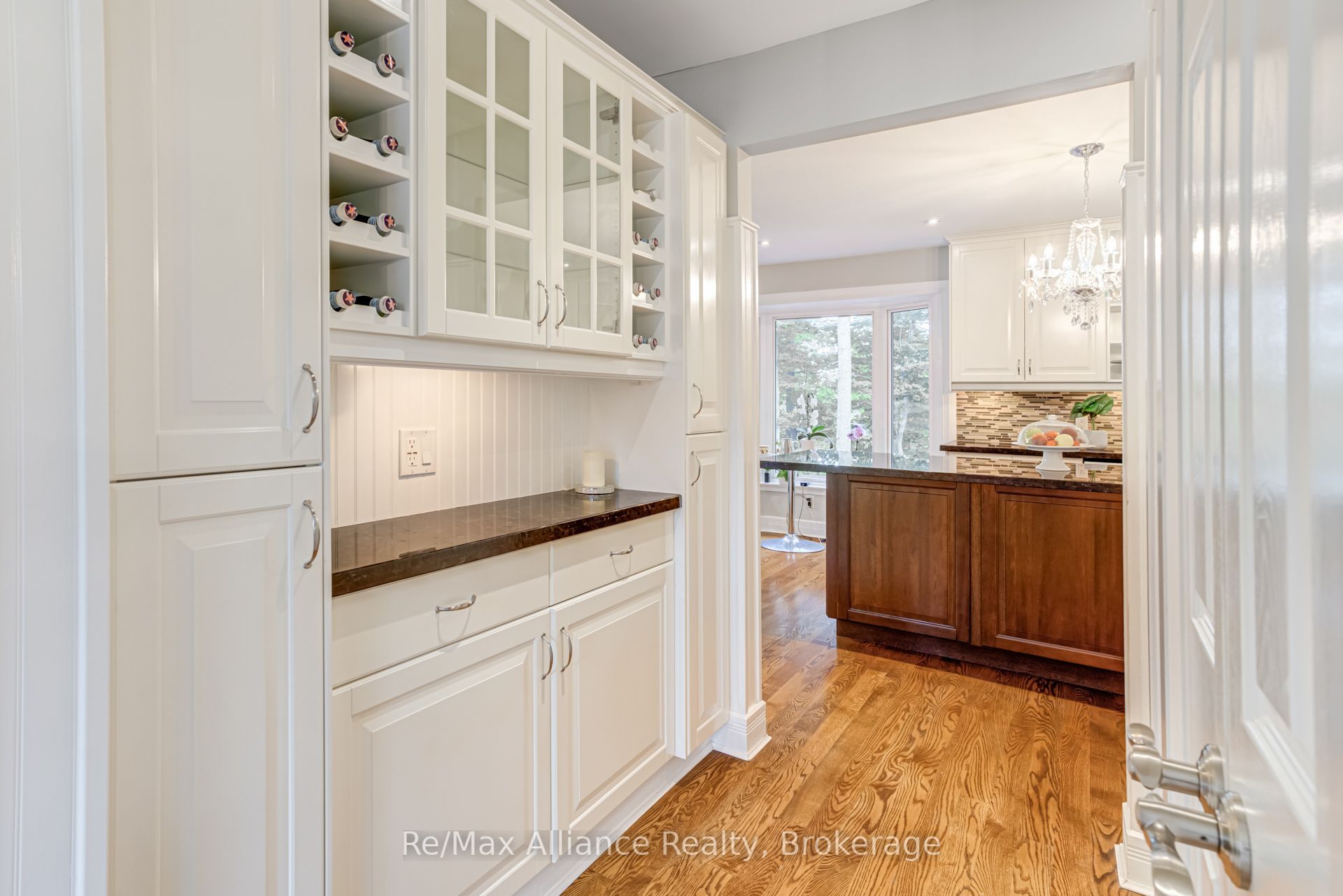 1168 Havendale Boulevard Property Photo 8