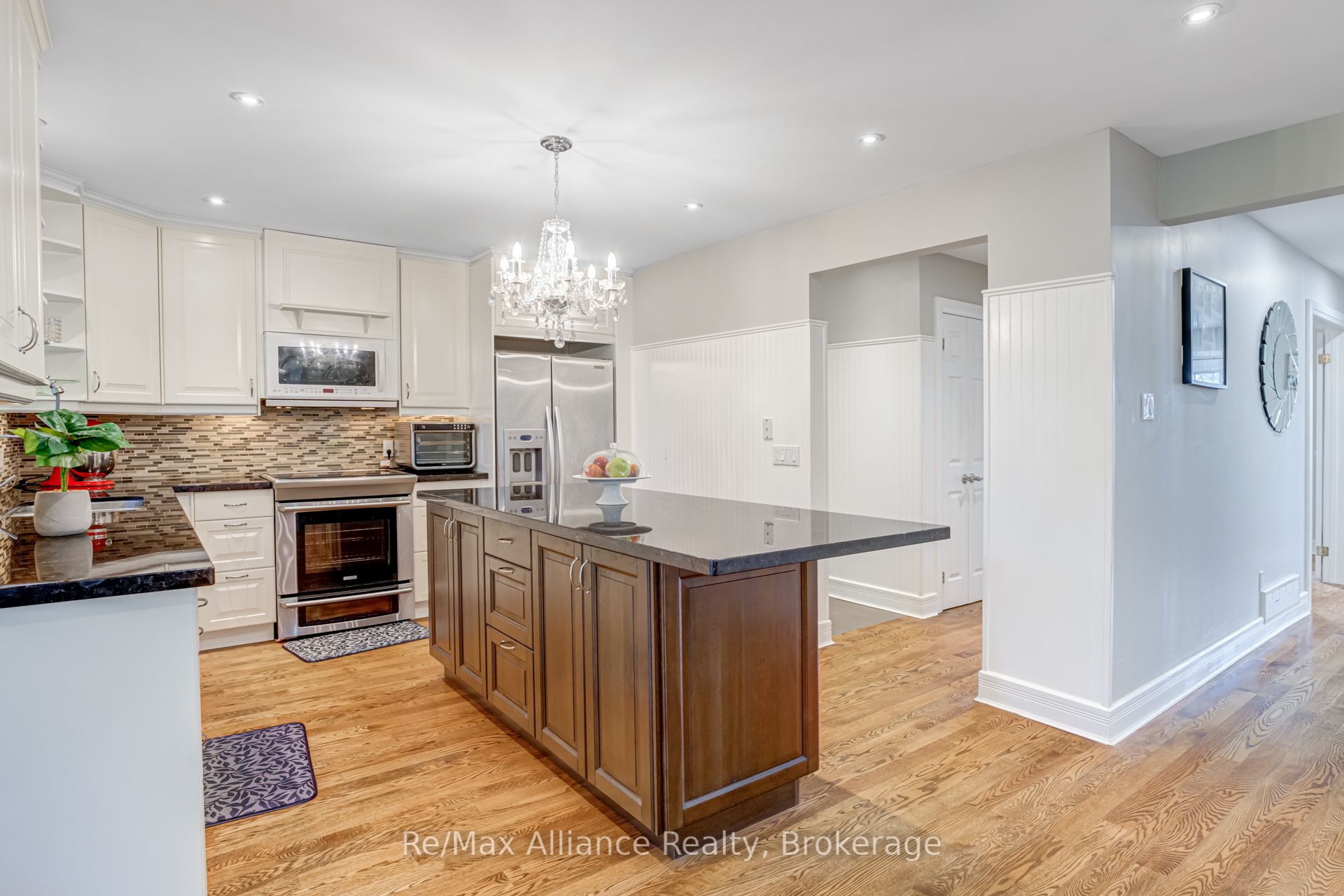 1168 Havendale Boulevard Property Photo 10