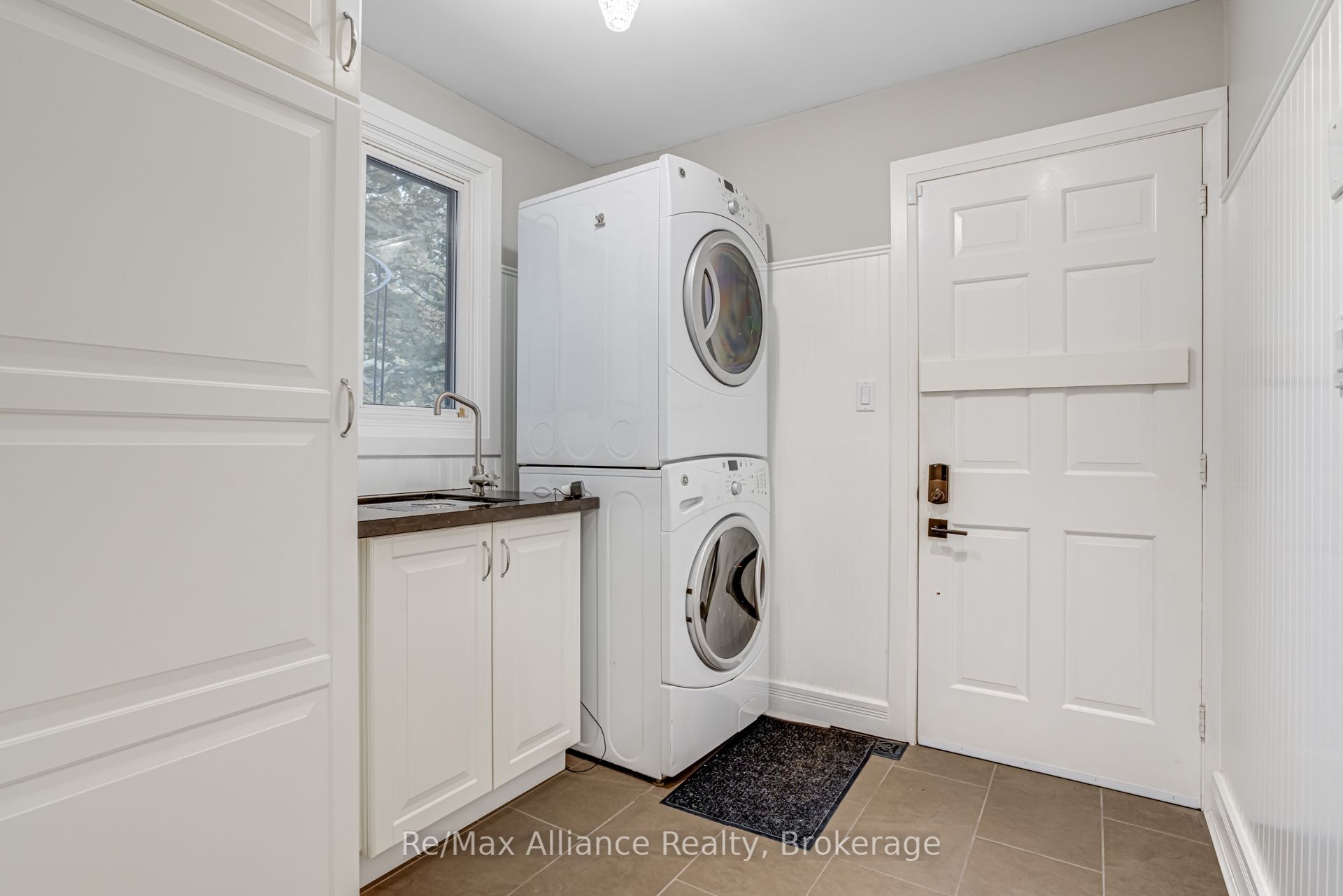 1168 Havendale Boulevard Property Photo 15