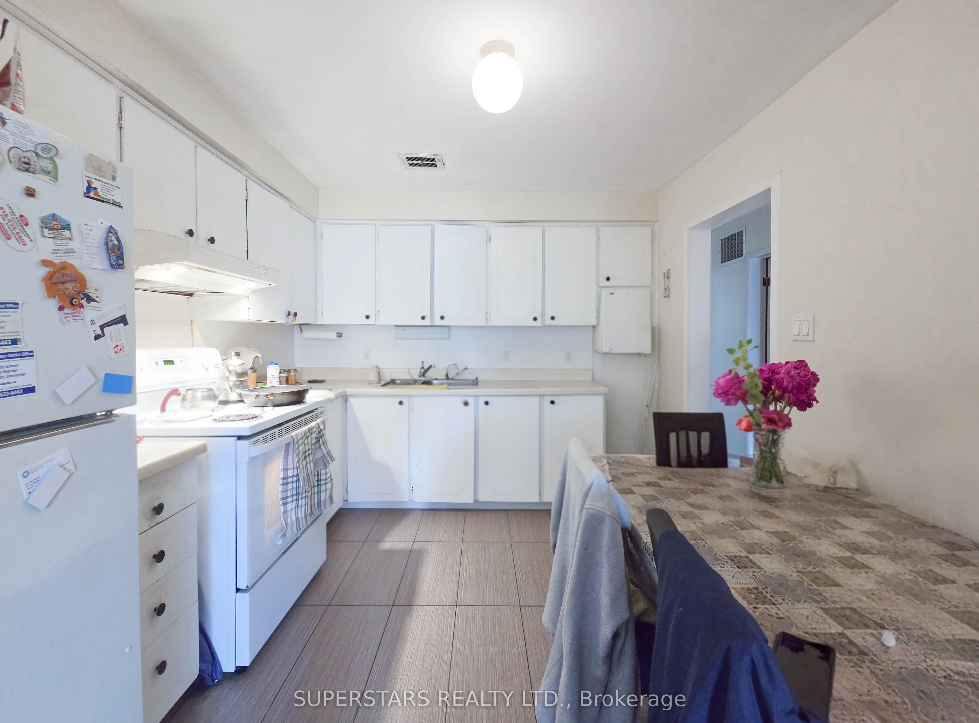 856 Wilson Avenue Property Photo 20