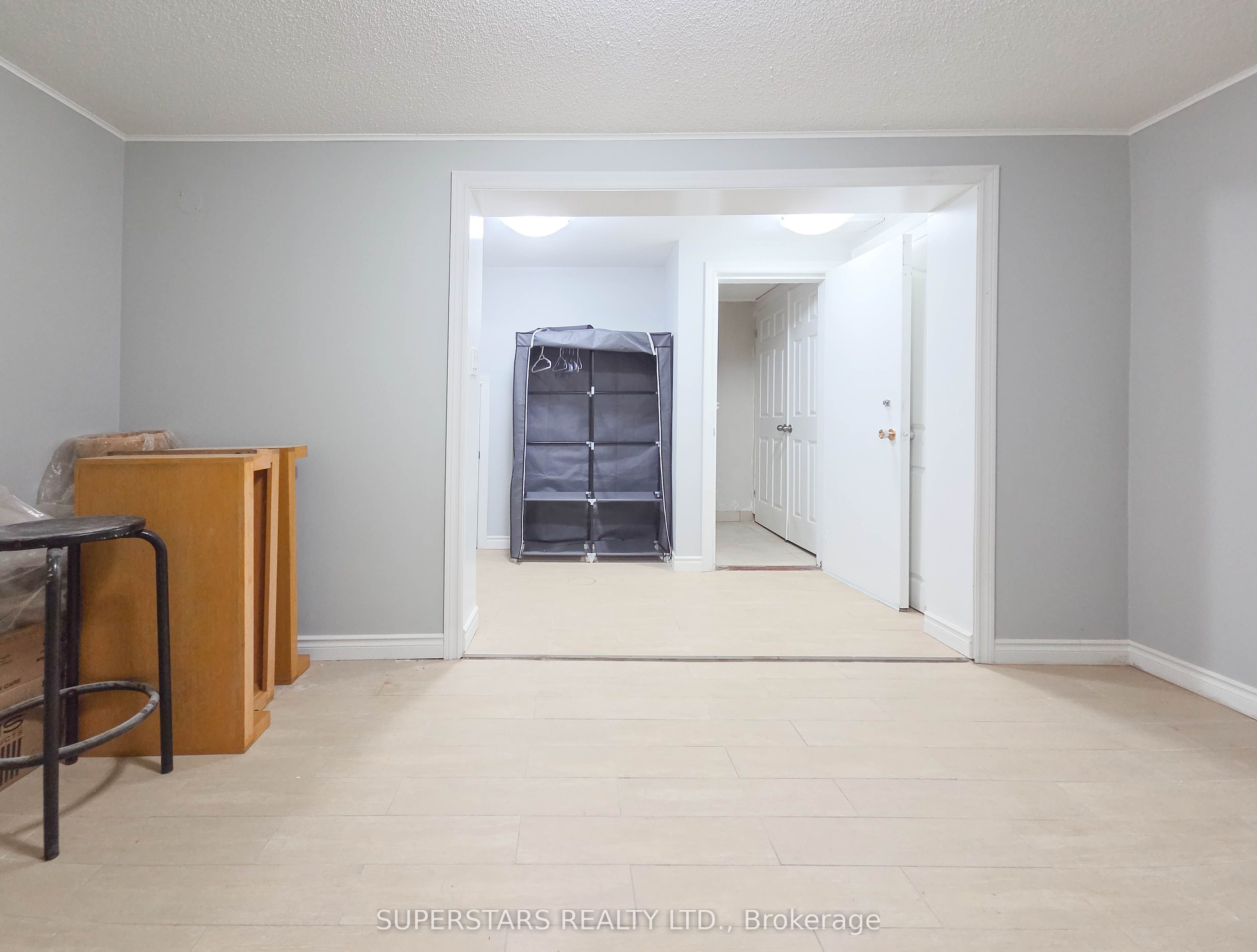 856 Wilson Avenue Property Photo 26