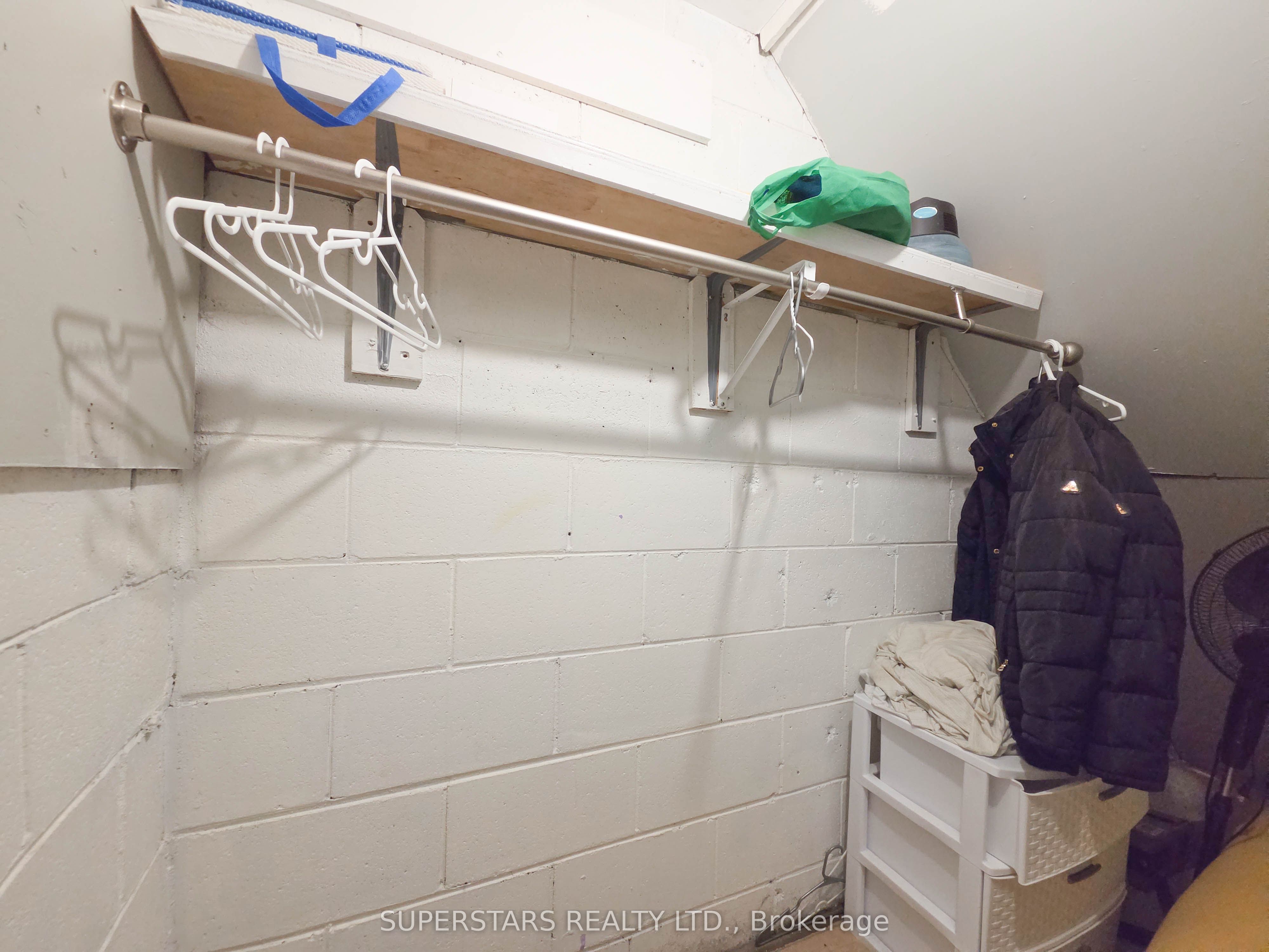 856 Wilson Avenue Property Photo 29