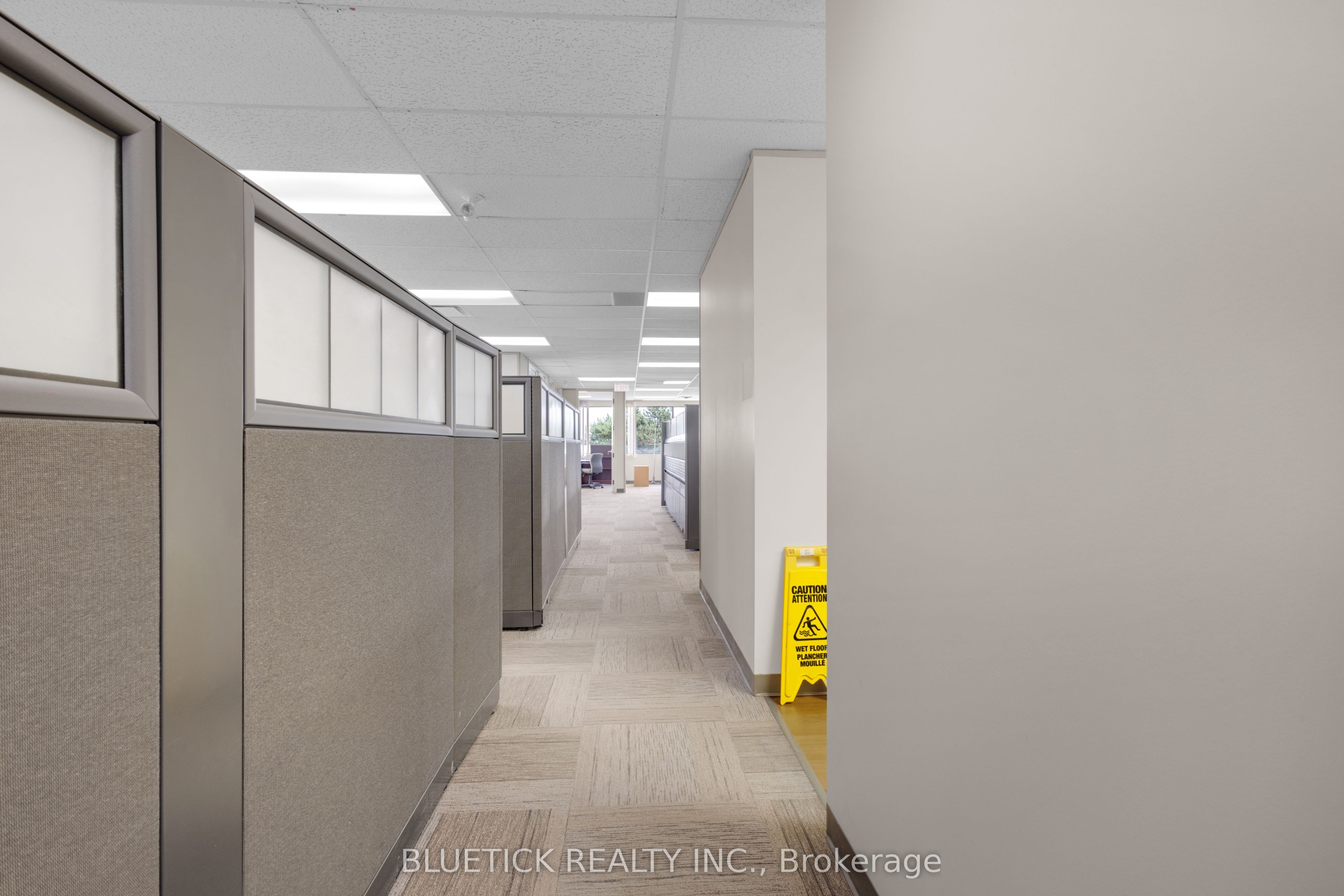 710 Dorval Drive 301 Property Photo 14