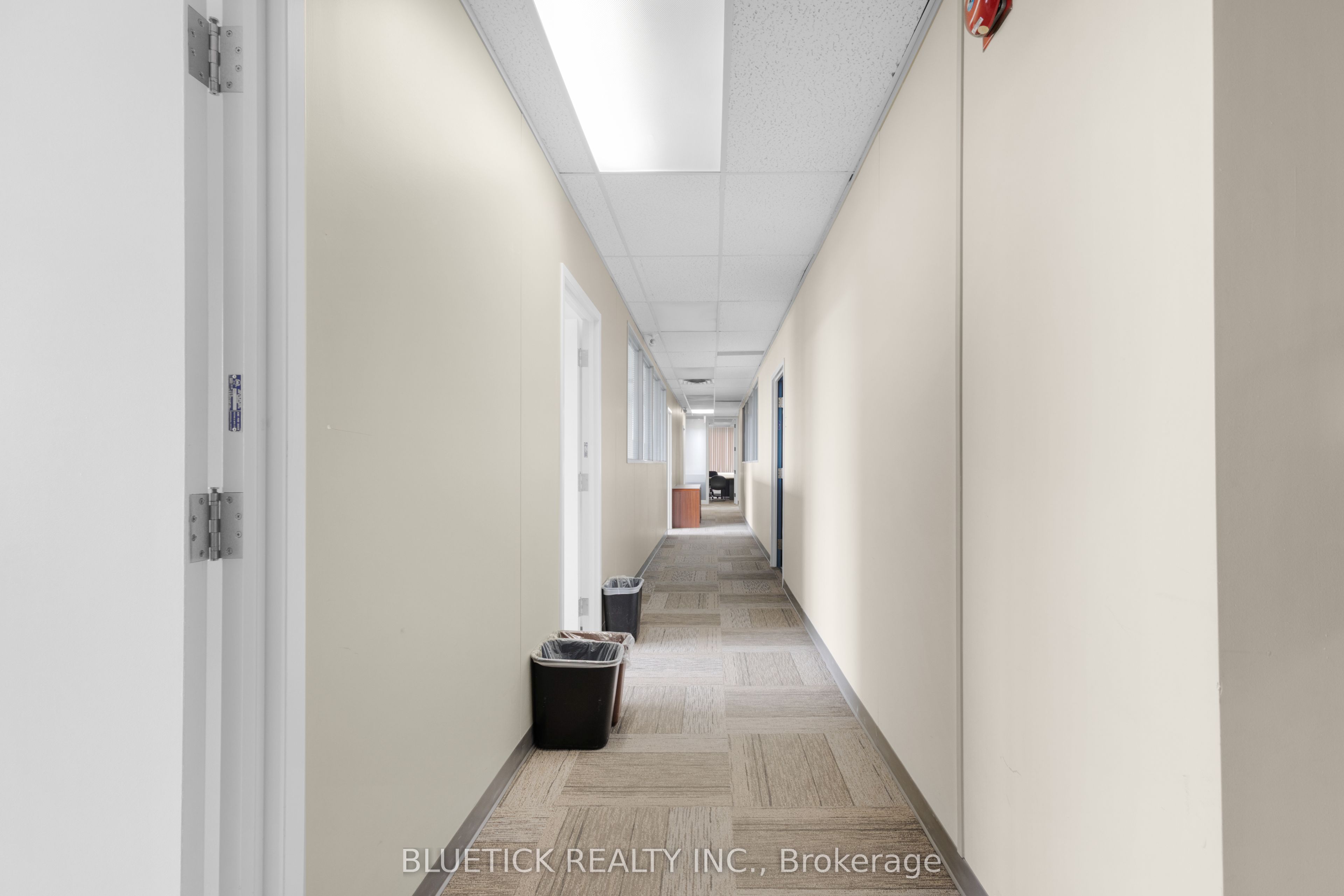 710 Dorval Drive 301 Property Photo 27