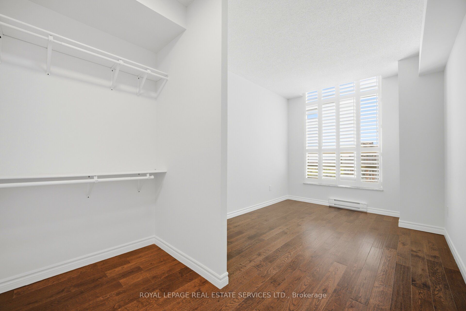 250 Webb Drive Ph05 Property Photo 28