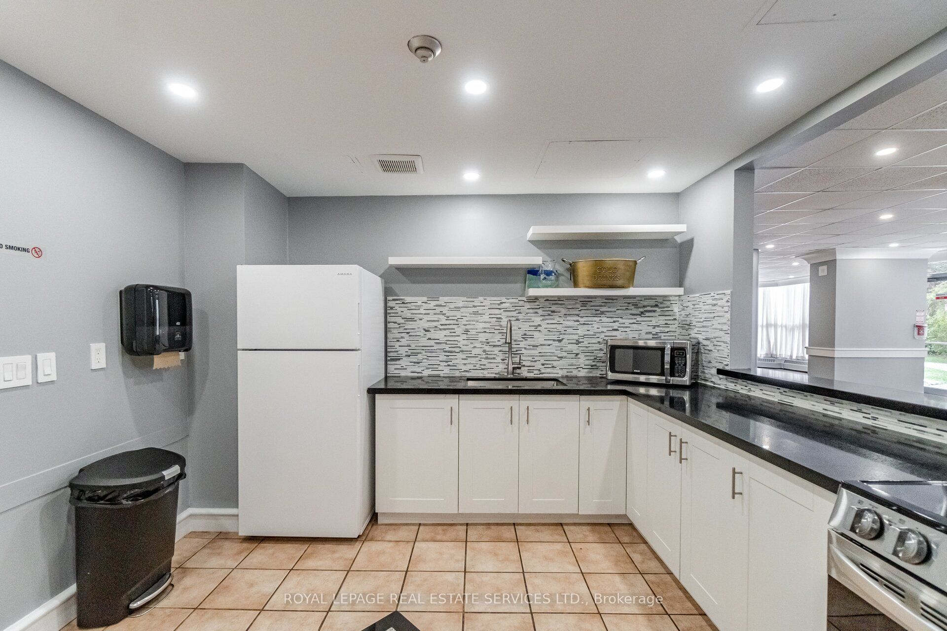 250 Webb Drive Ph05 Property Photo 46