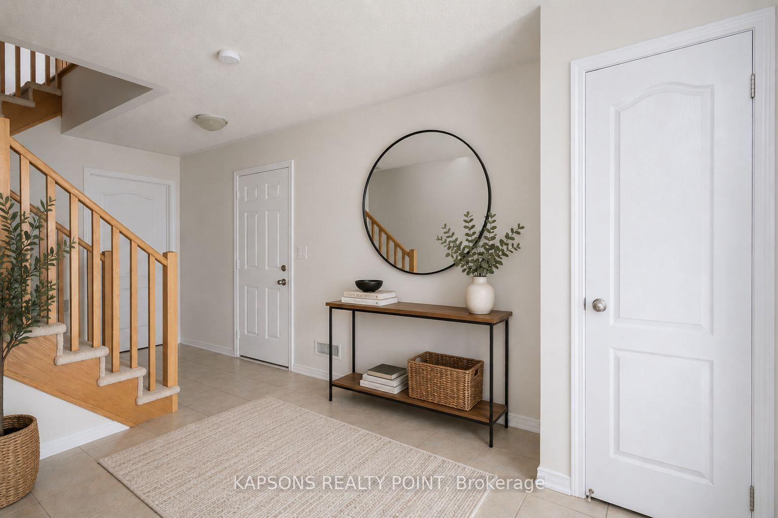 43 Waterville Way Property Photo 7