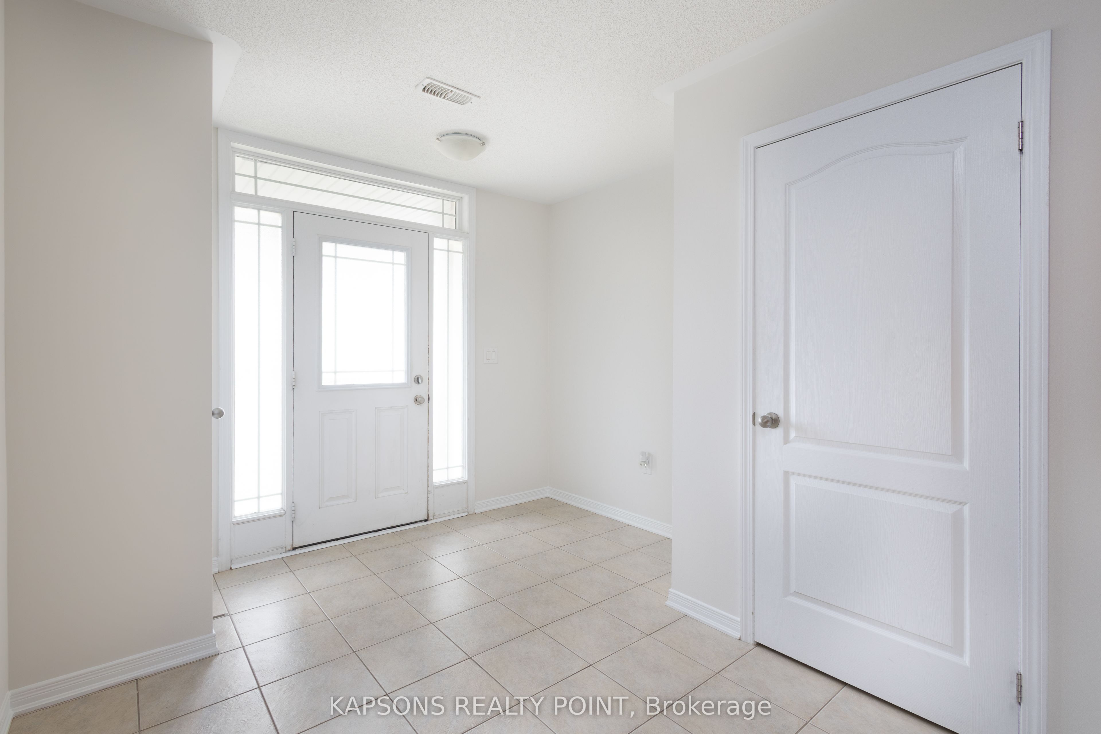 43 Waterville Way Property Photo 28