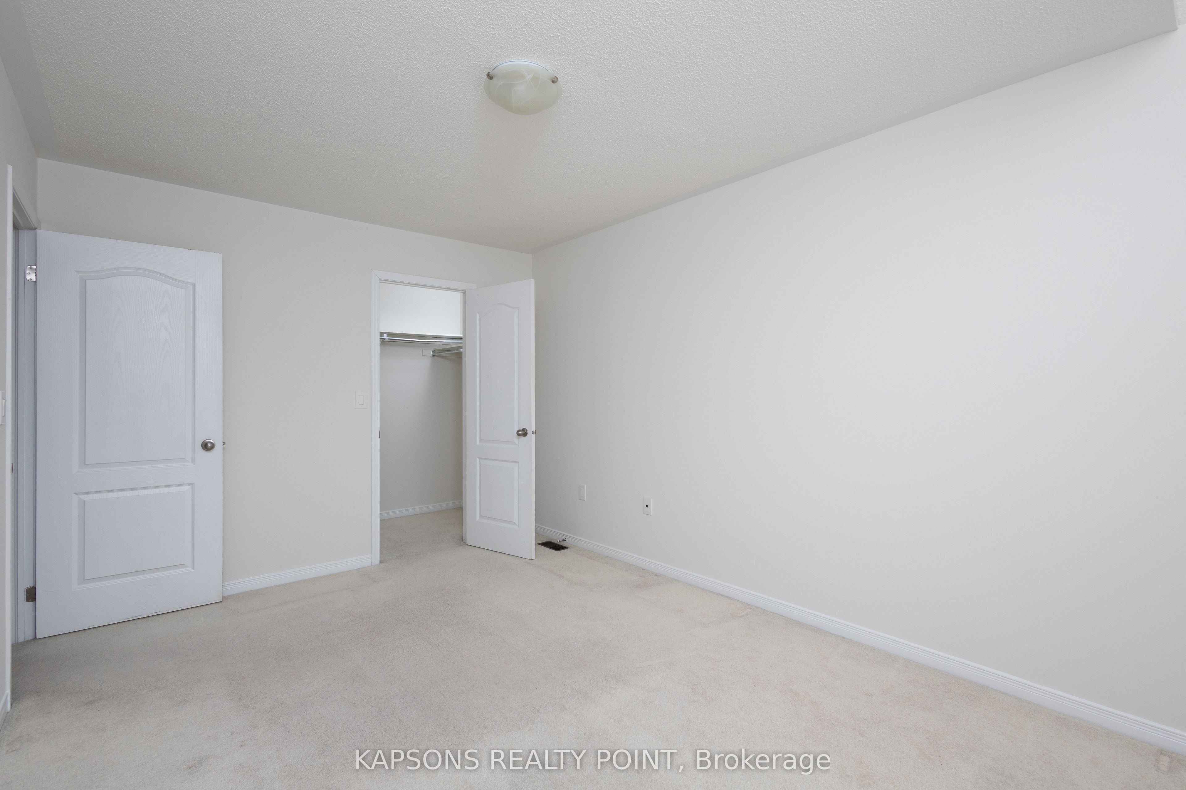 43 Waterville Way Property Photo 36