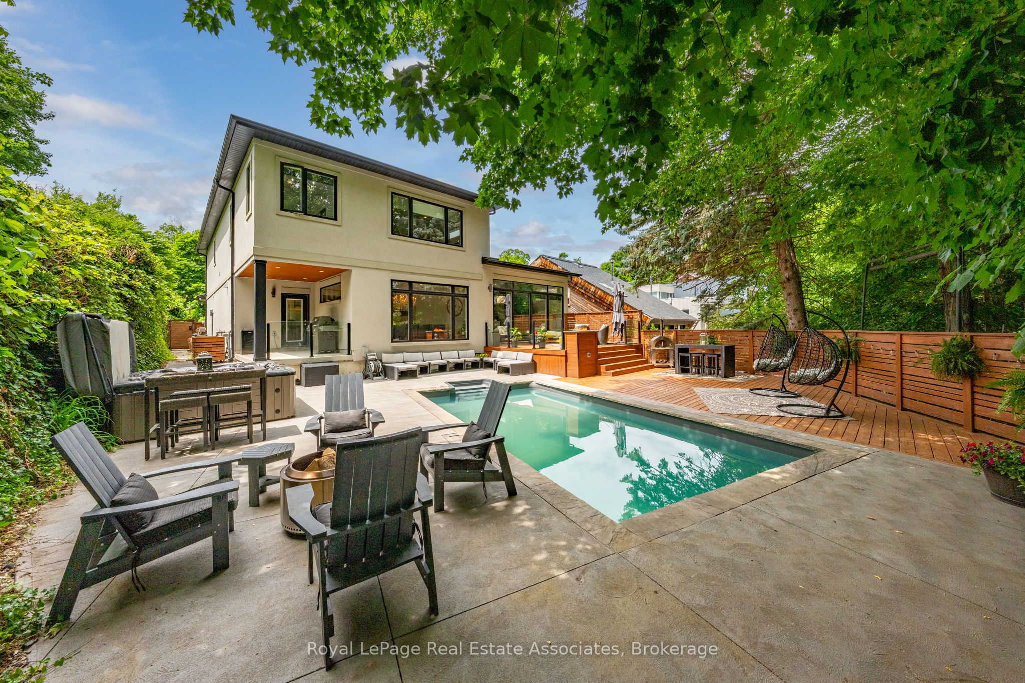 26 Market Street Property Photo 1