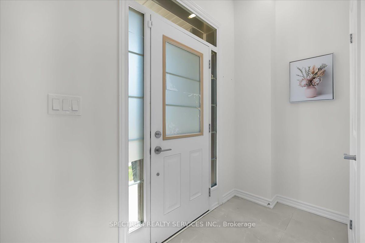 1437 Watercres Way Property Photo 4
