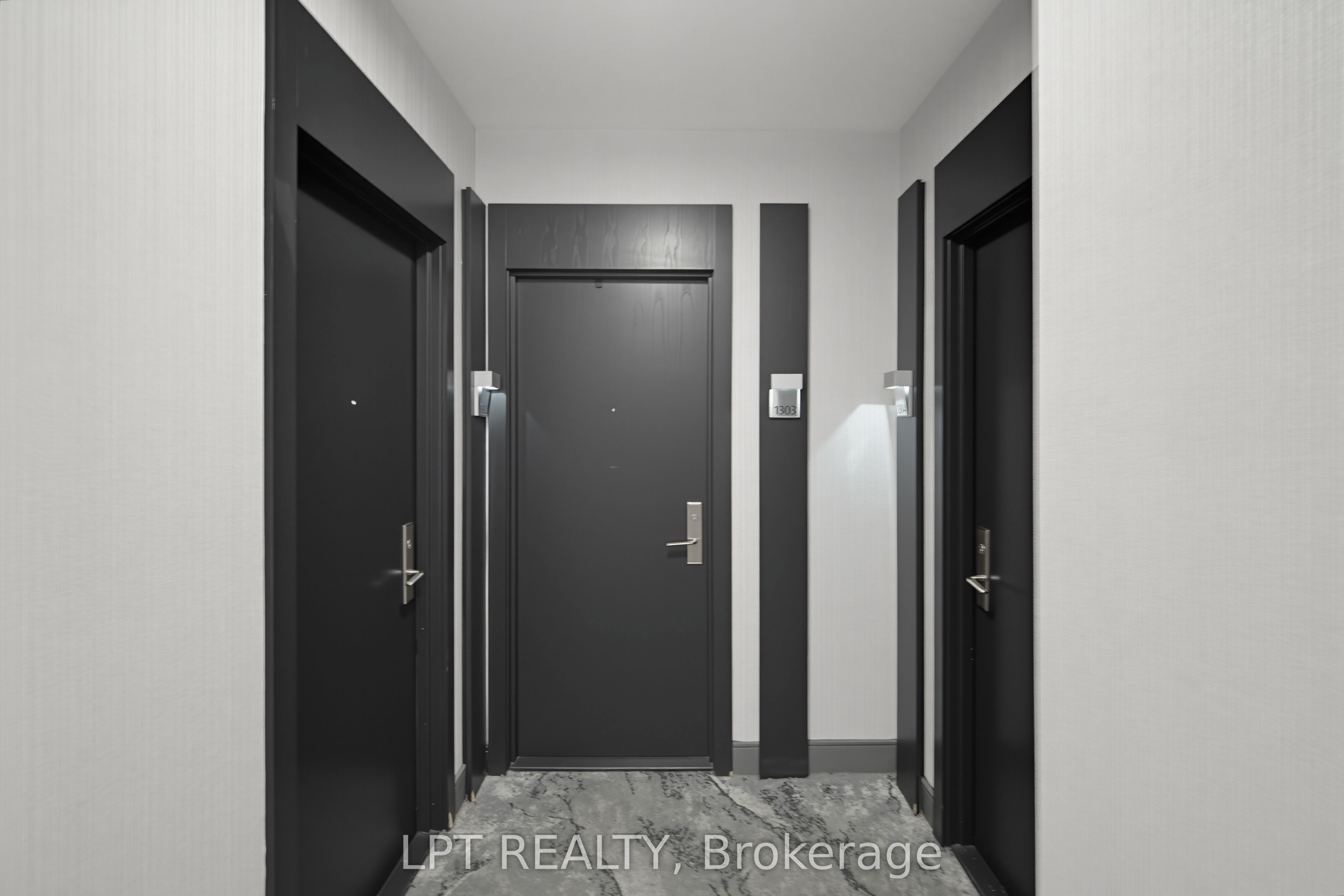 80 Absolute Avenue 1303 Property Photo 5