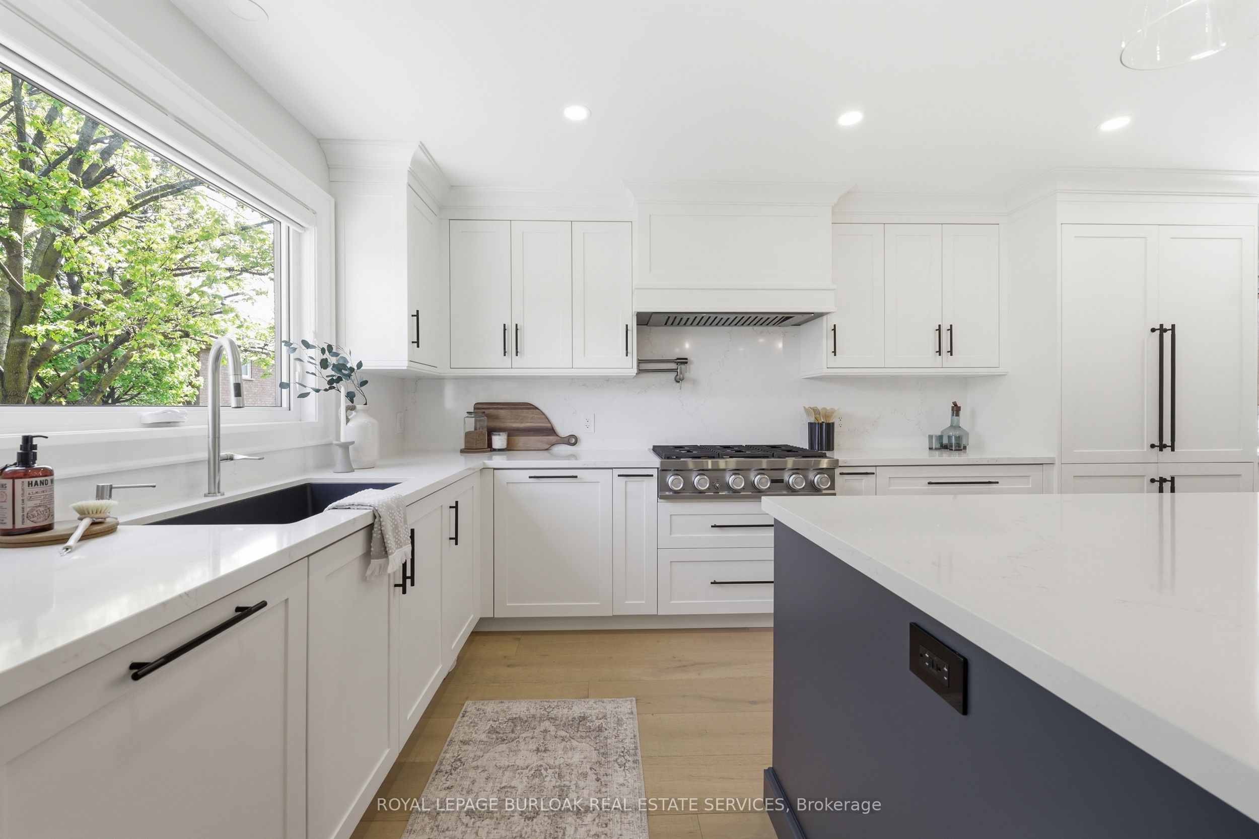 2029 Kempton Park Drive Property Photo 11
