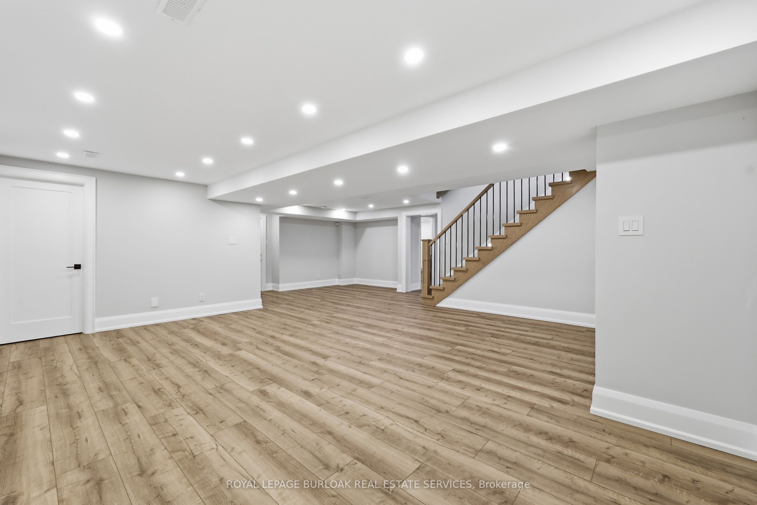 2029 Kempton Park Drive Property Photo 37