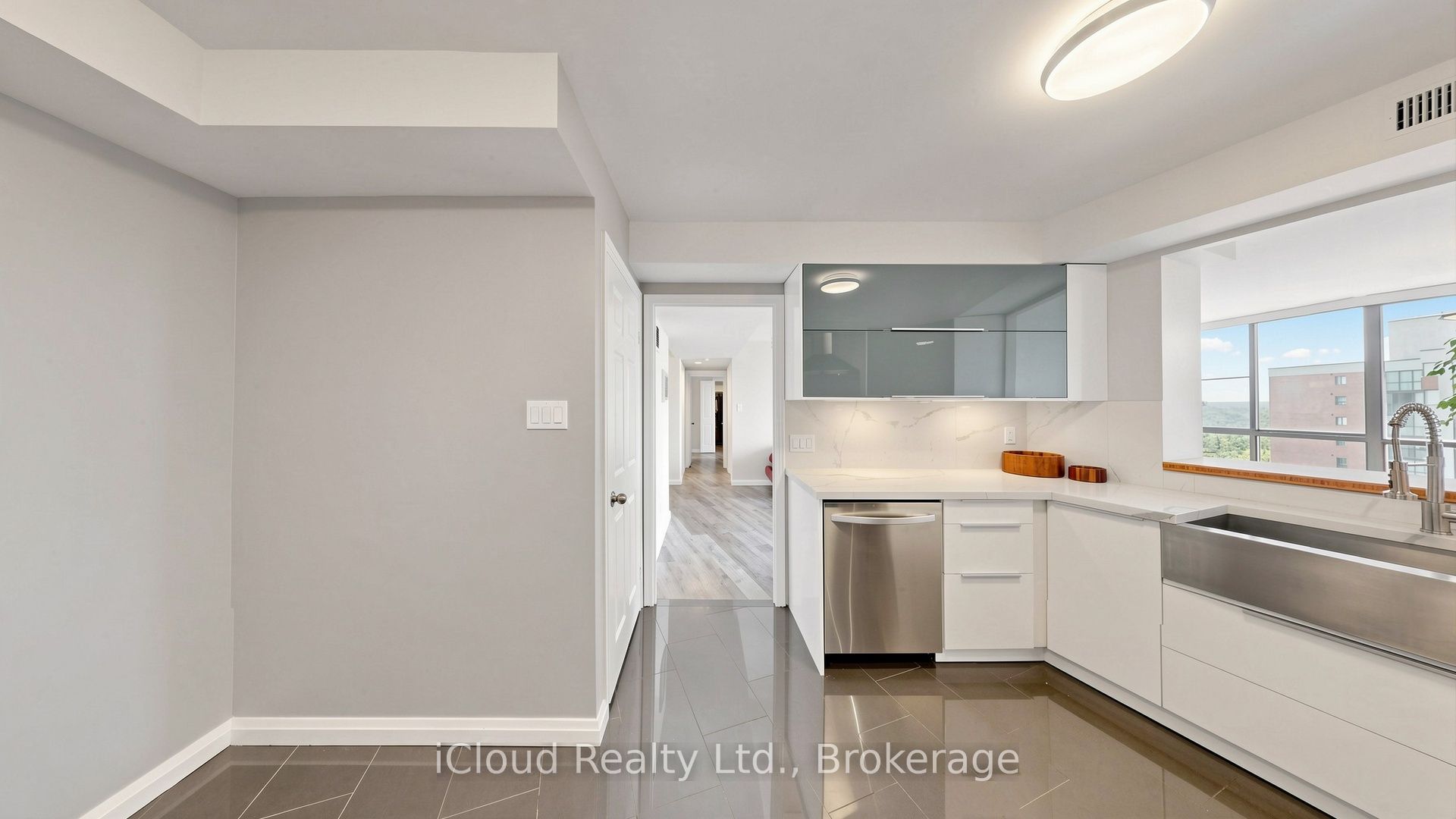 1230 Marlborough Court 1005 Property Photo 14