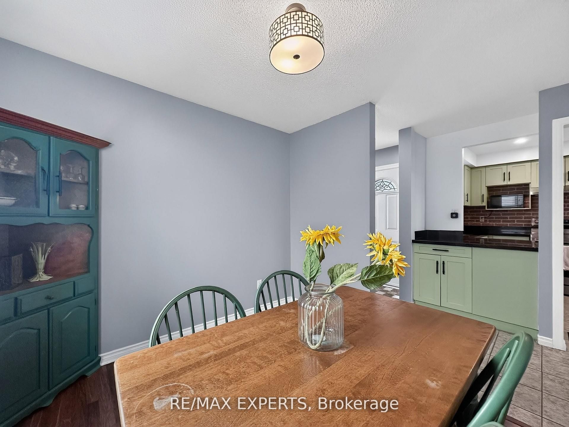 86 Sutter Avenue Property Photo 2
